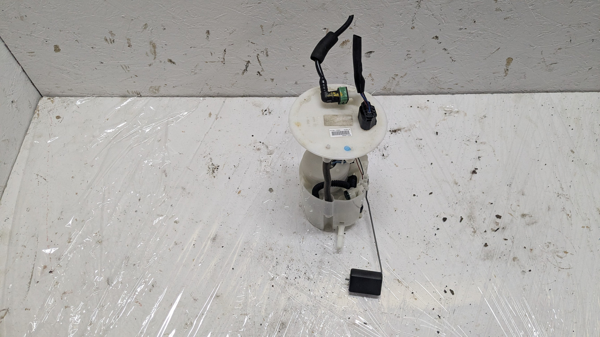 Насос топливный электрический