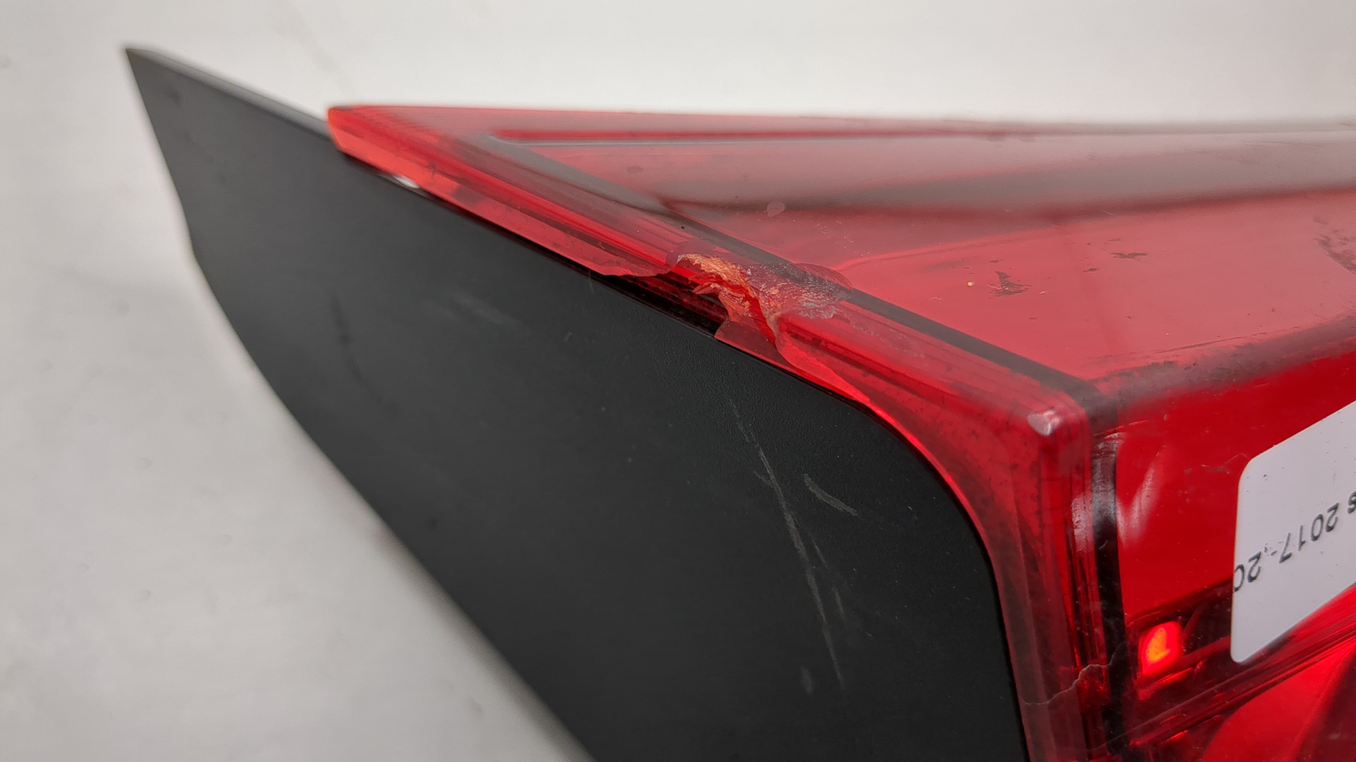 Фонарь задний левый