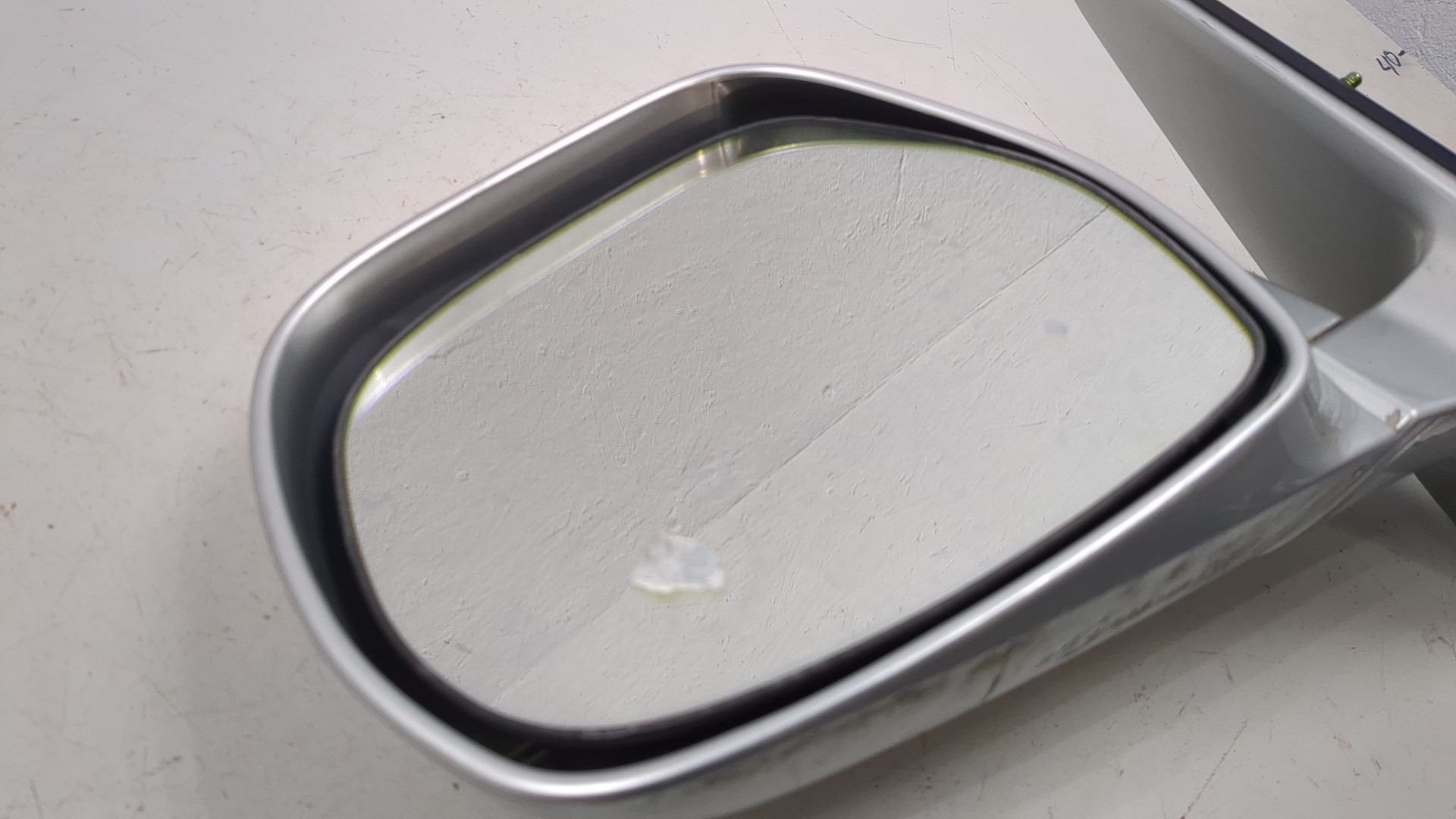 Зеркало левое электрическое