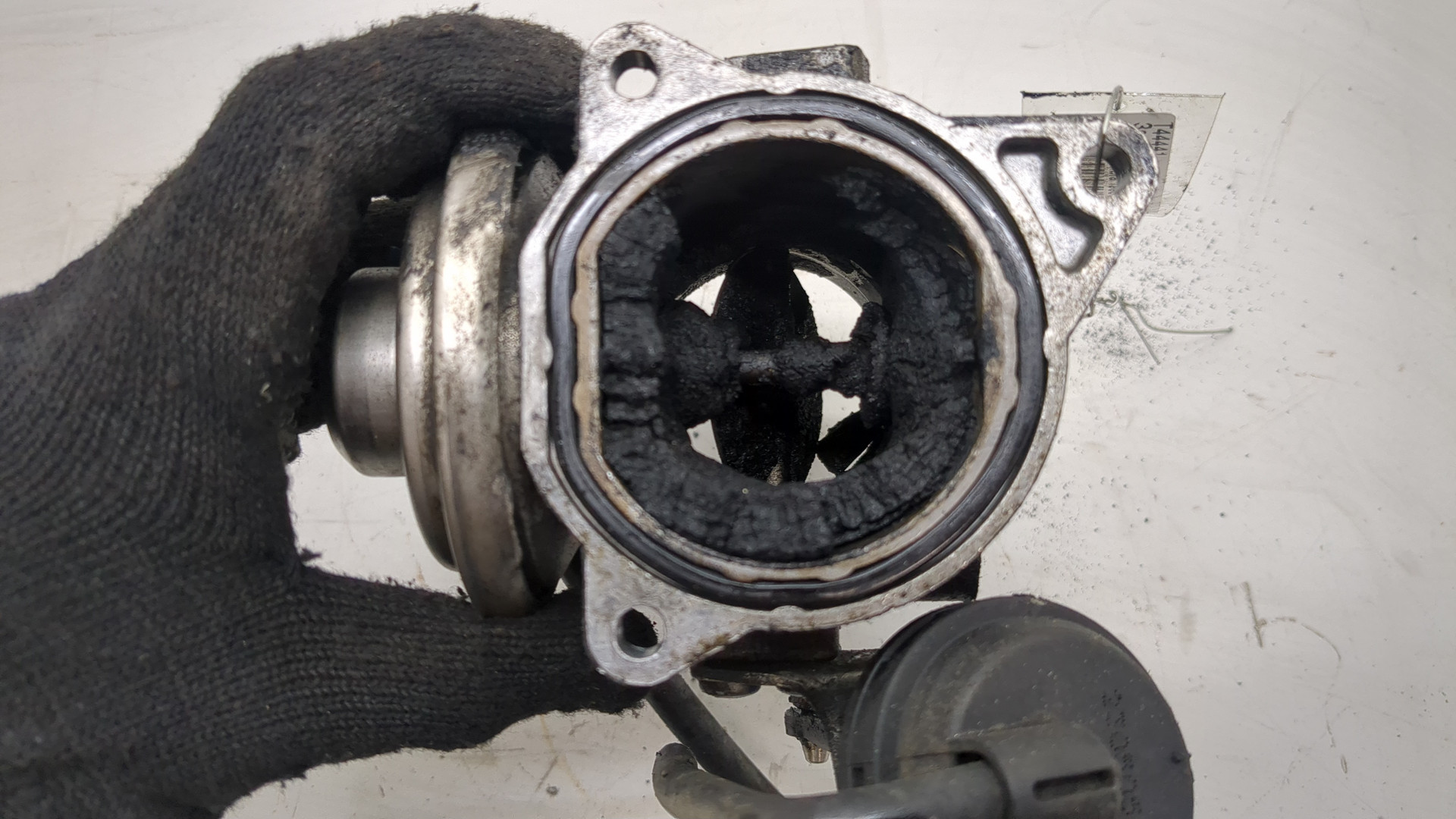 Заслонка дроссельная электрическая