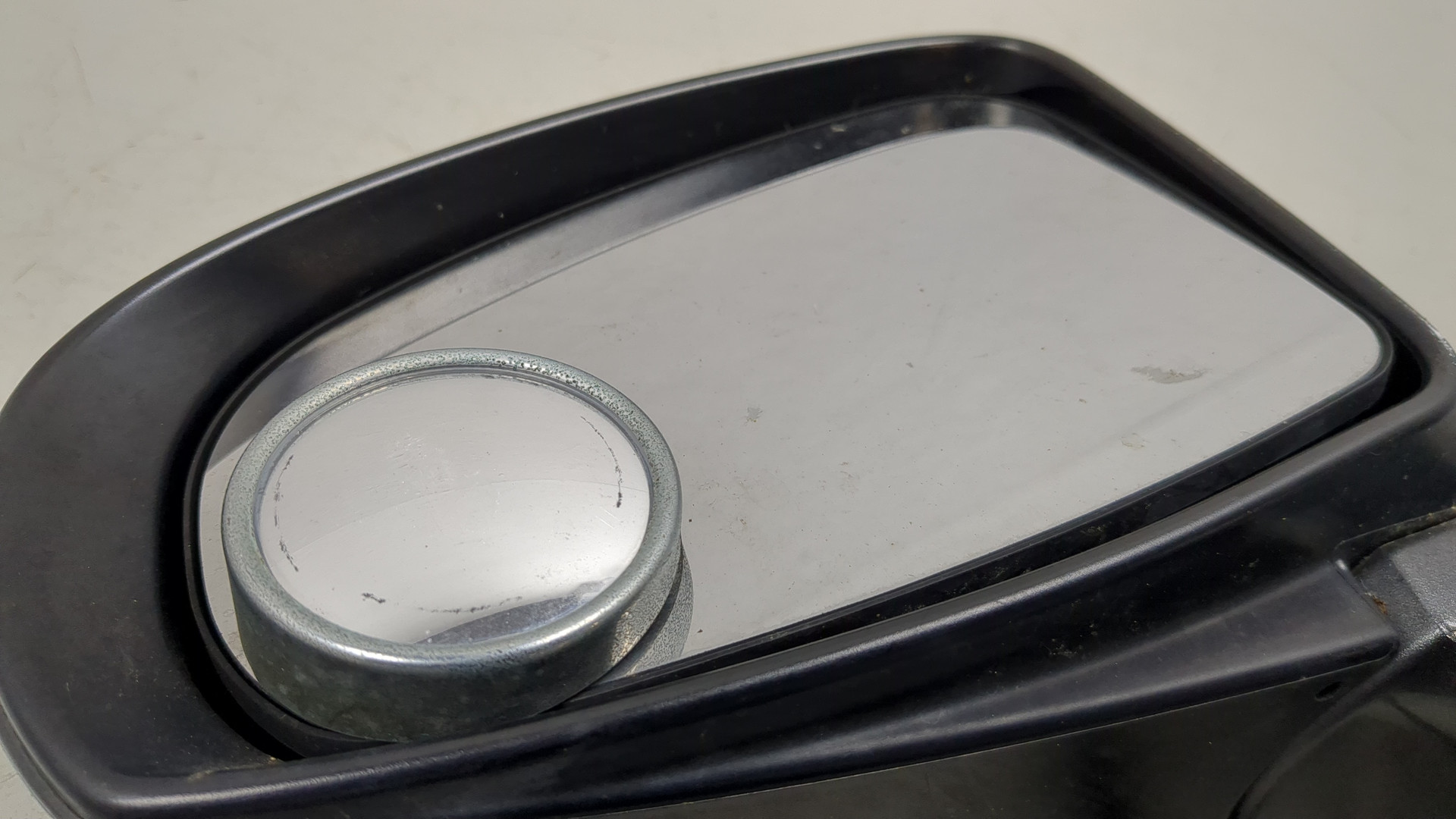 Зеркало левое электрическое