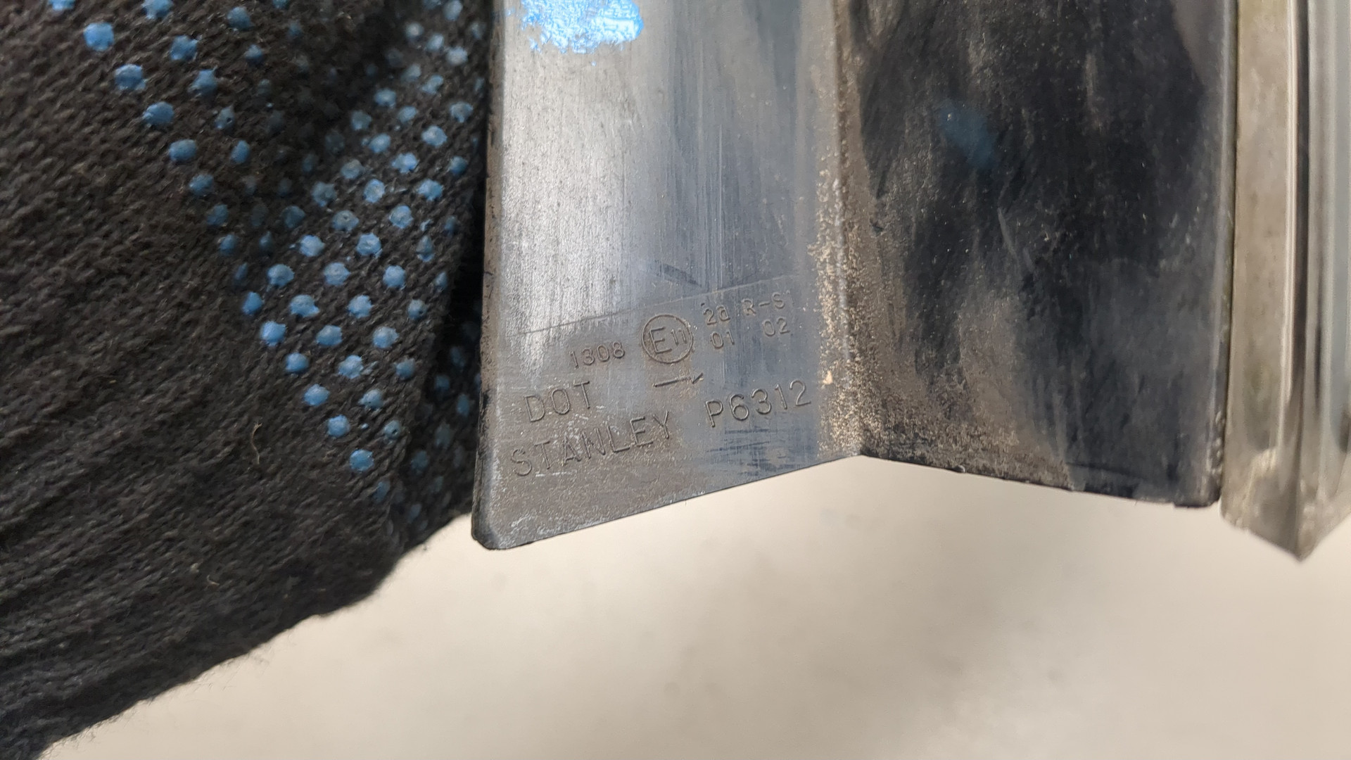 Фонарь задний правый