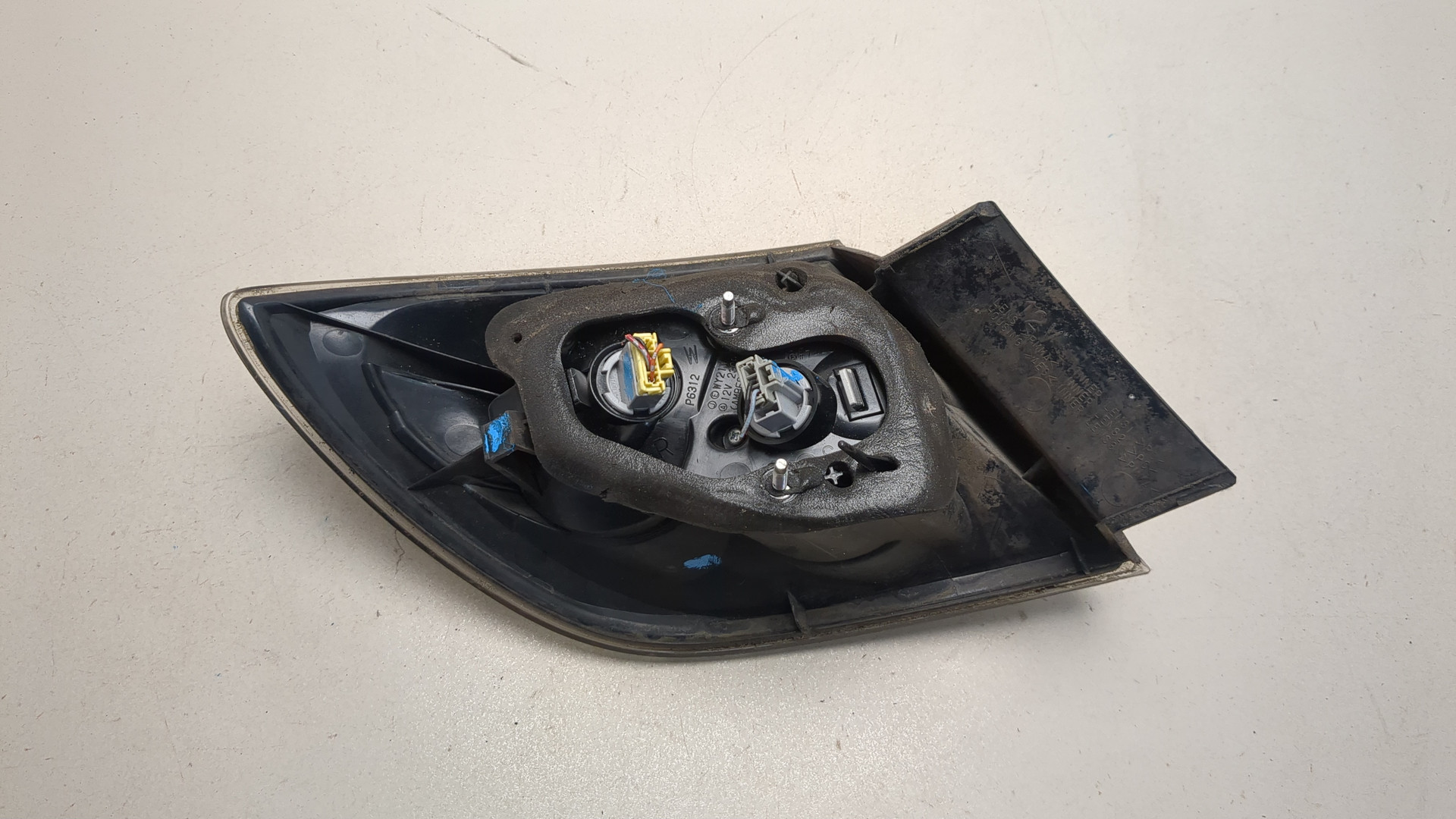 Фонарь задний правый