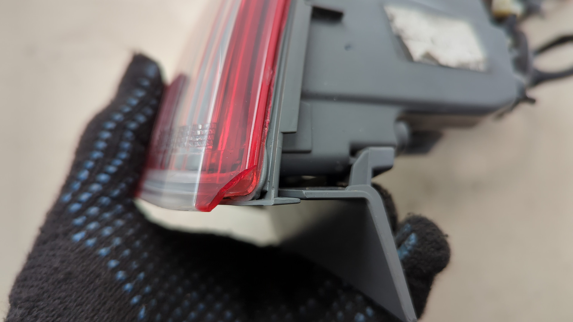 Фонарь задний правый