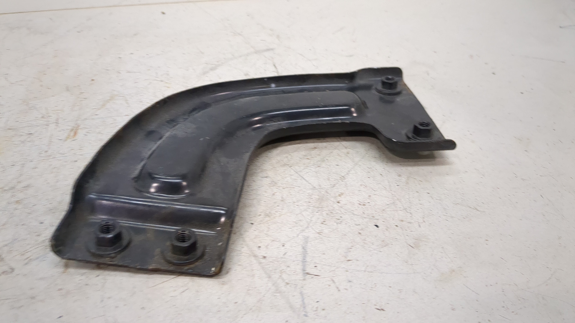 Кронштейн крепления крыла