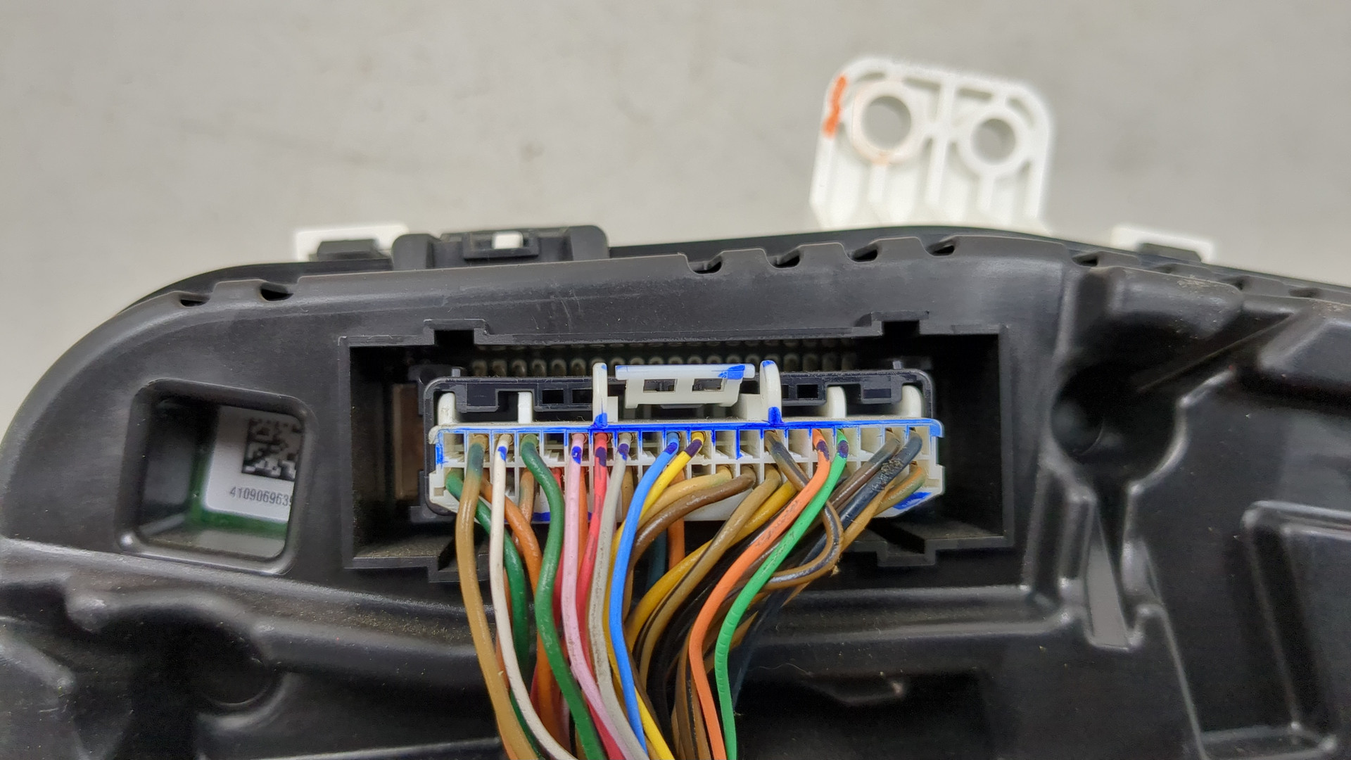 Панель приборов