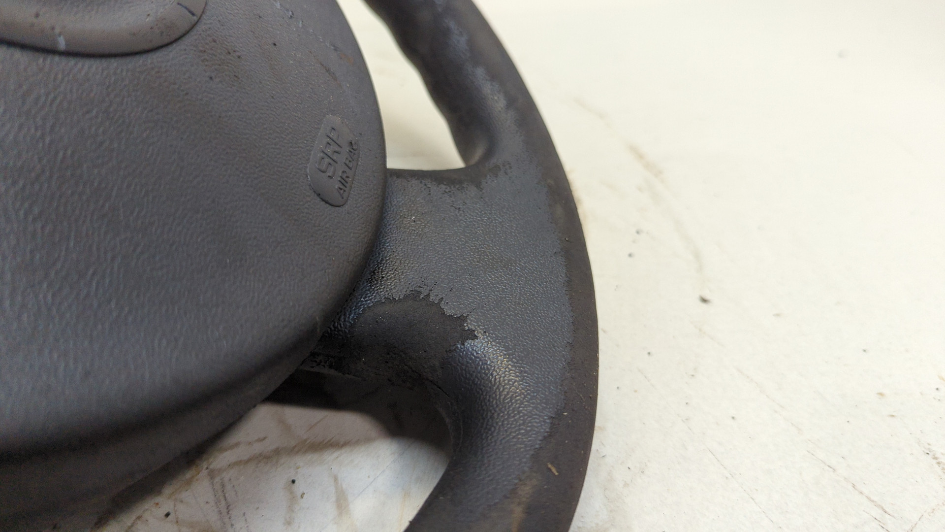 Рулевое колесо (руль)