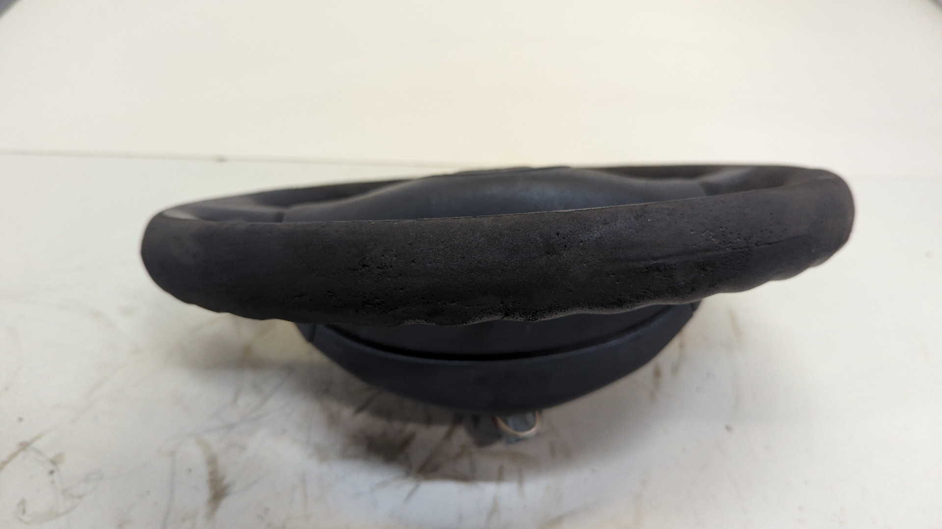 Рулевое колесо (руль)