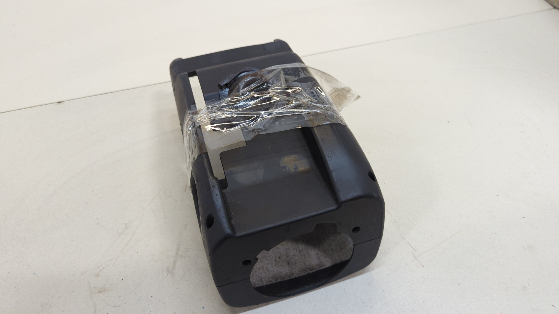 Кожух рулевой колонки