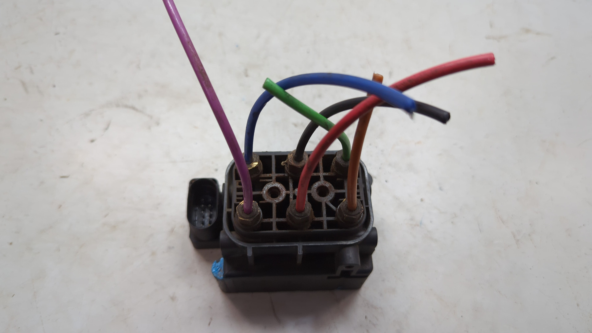 Блок клапанов