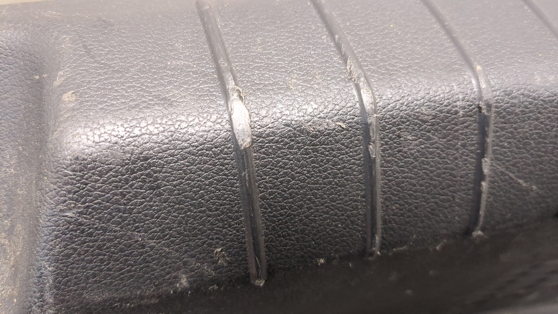 Обшивка багажника