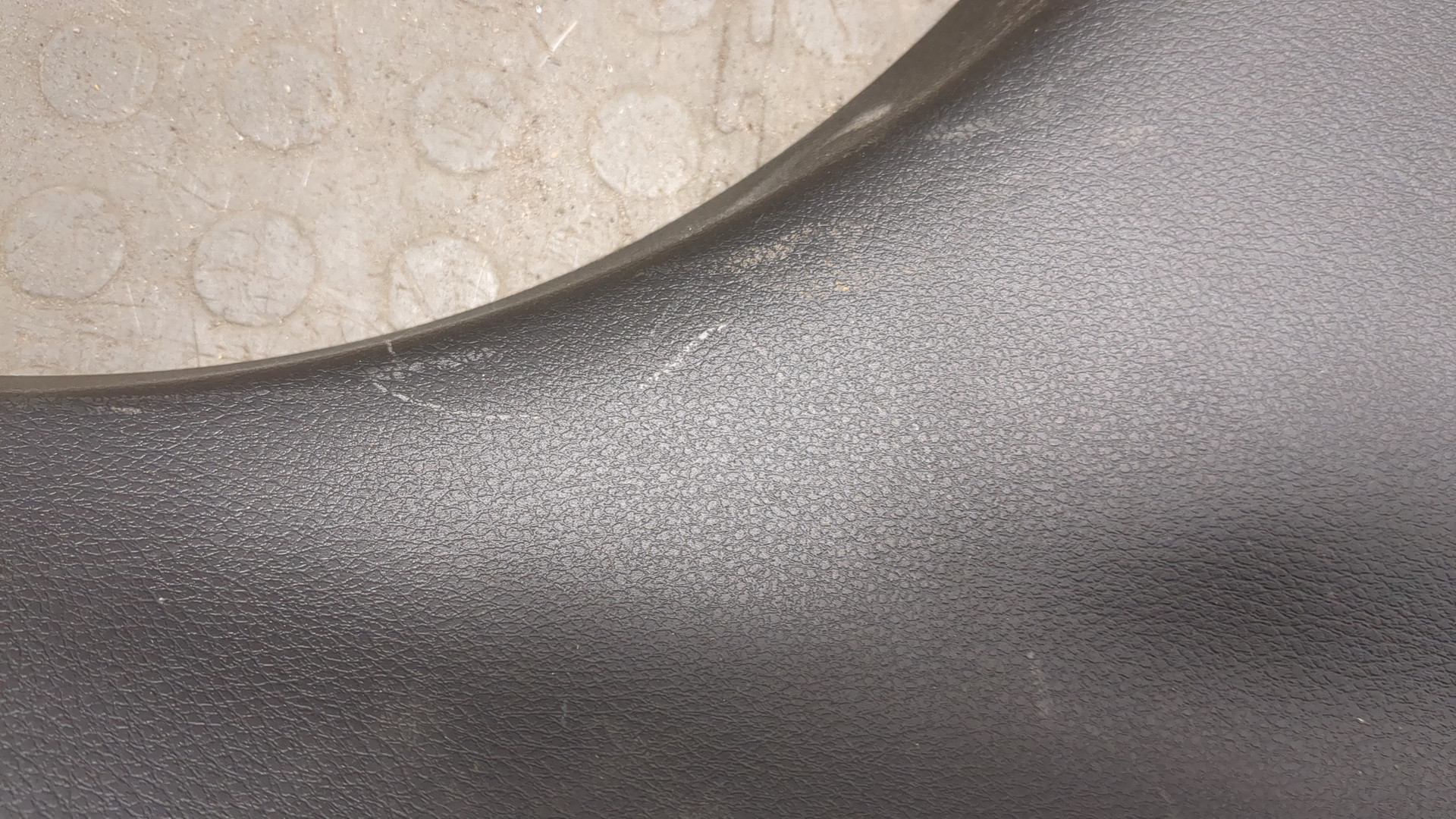 Обшивка стойки