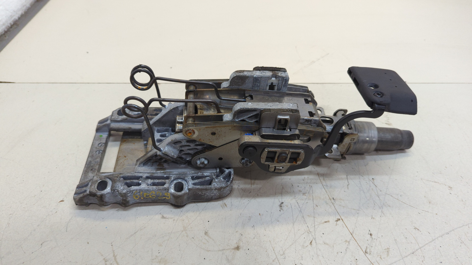 Колонка рулевая