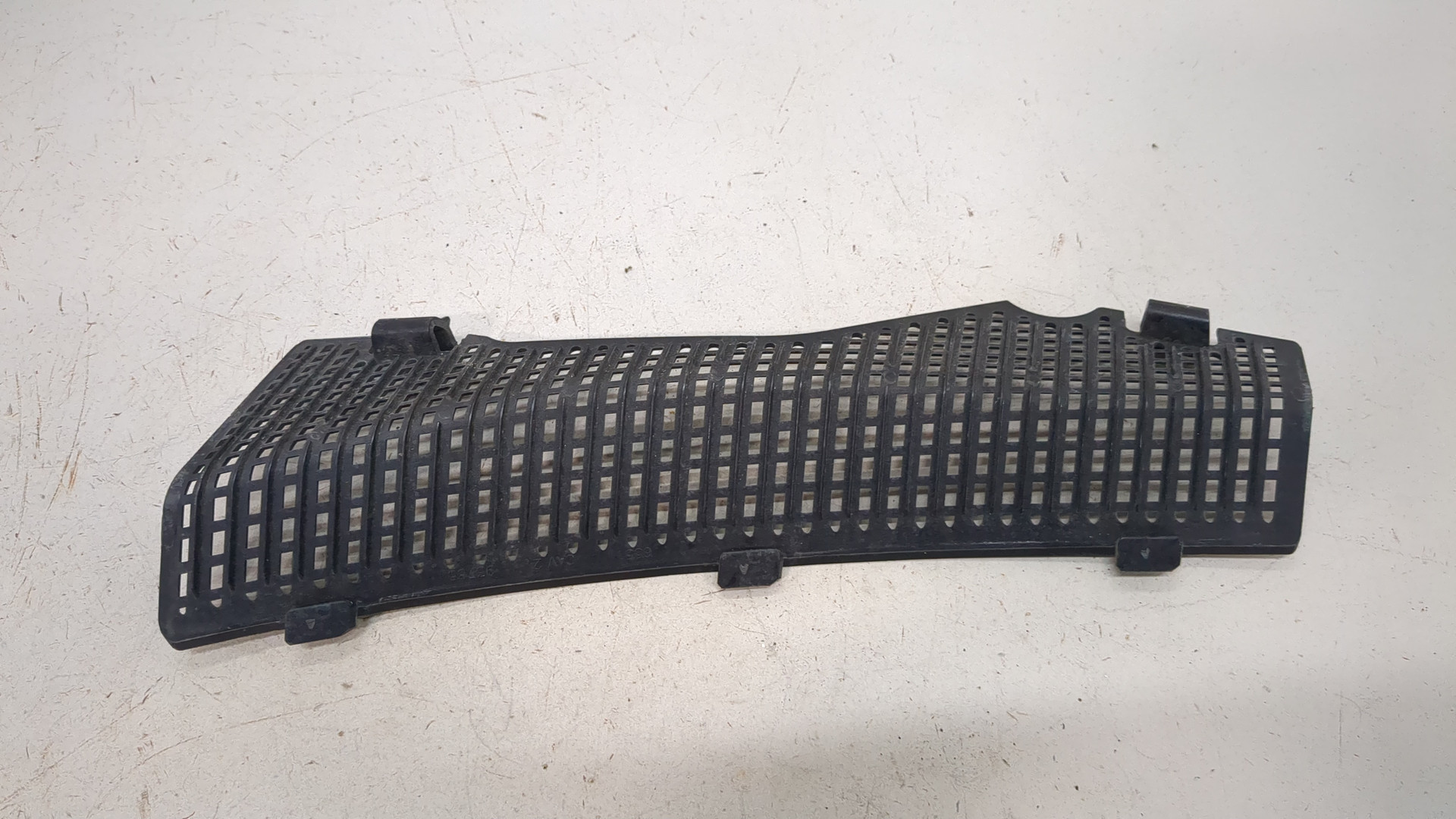 Решетка стеклоочистителей (Жабо)