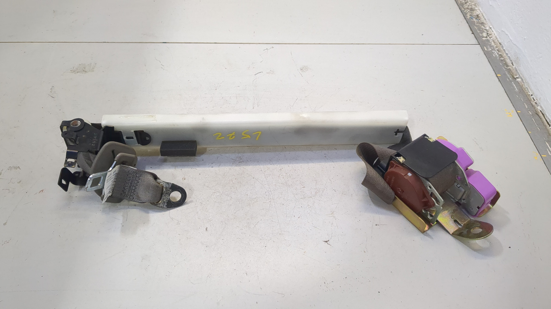 Ремень безопасности