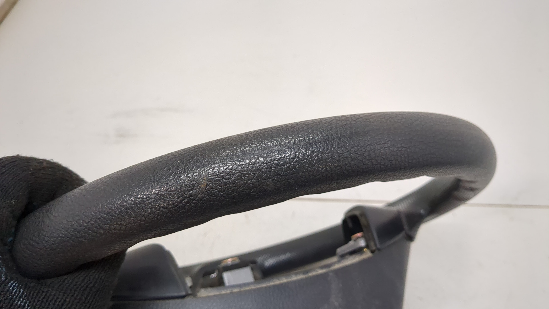 Рулевое колесо (руль)