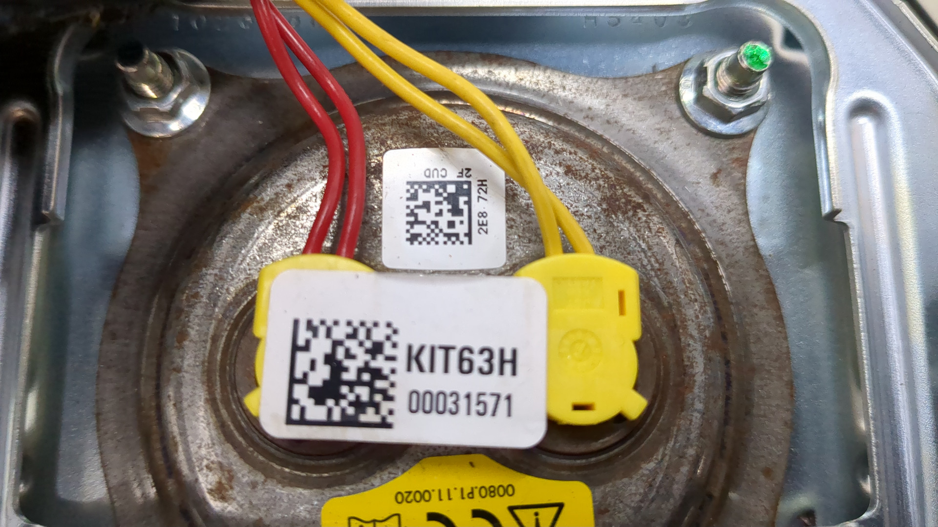 Подушка безопасности в рулевое колесо