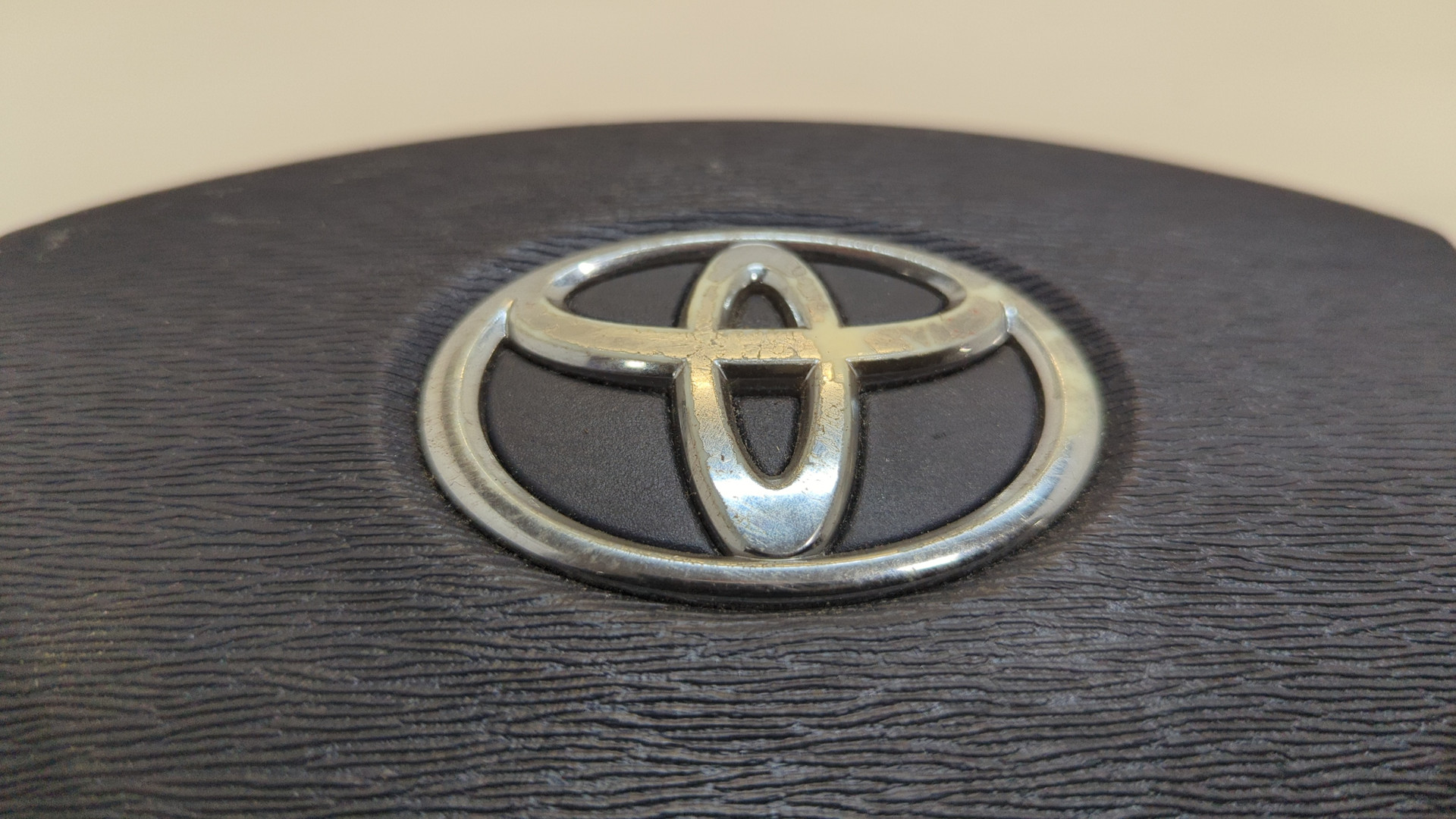 Рулевое колесо (руль)