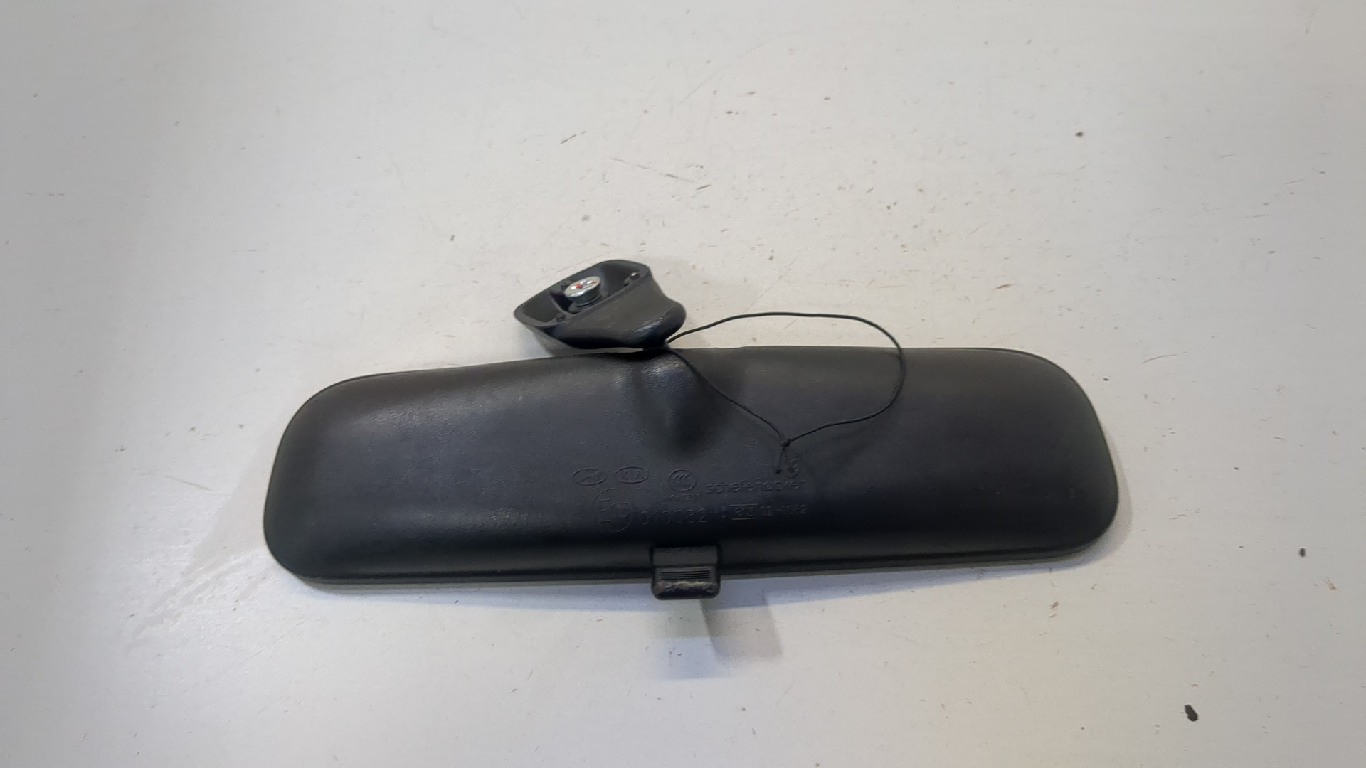 Зеркало заднего вида