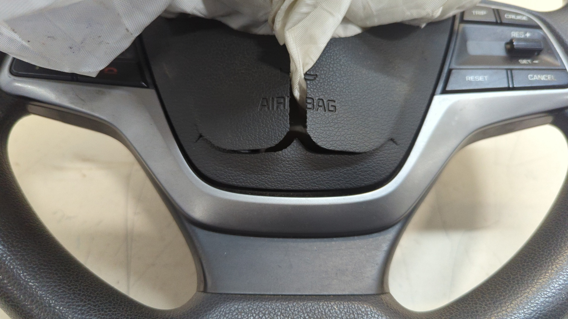 Рулевое колесо (руль)