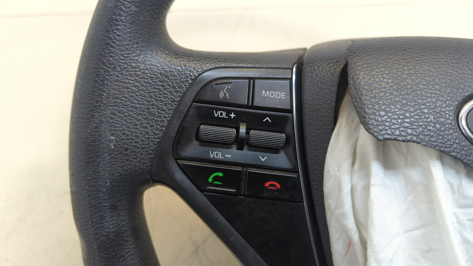 Рулевое колесо (руль)