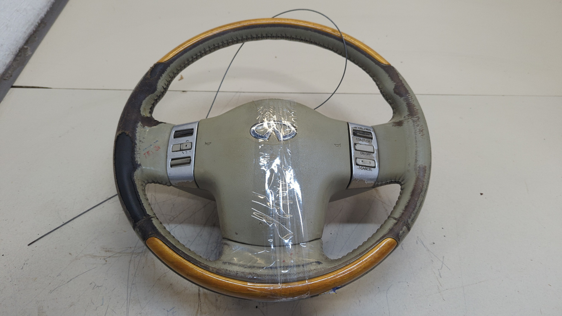 Рулевое колесо (руль)