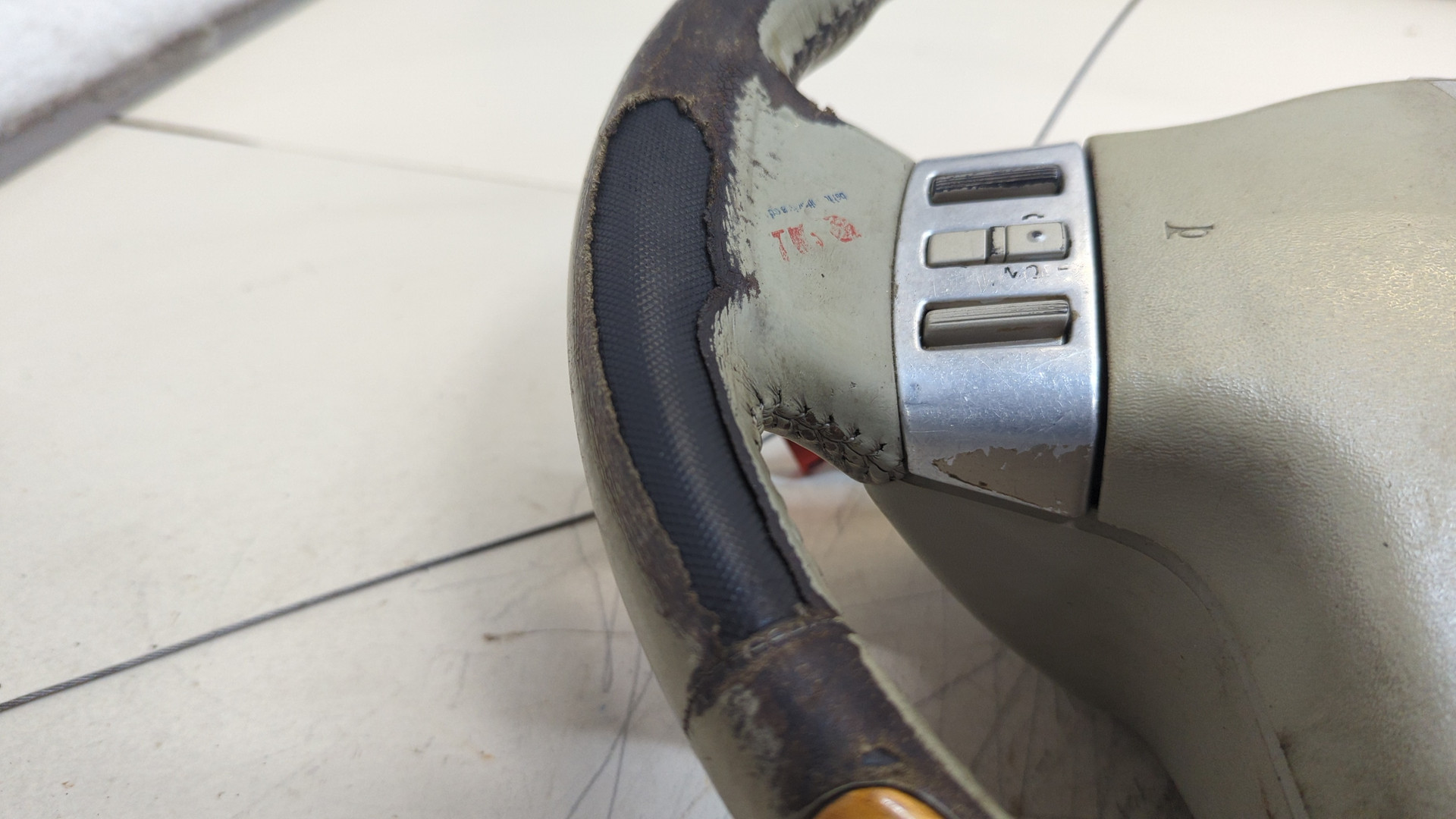 Рулевое колесо (руль)