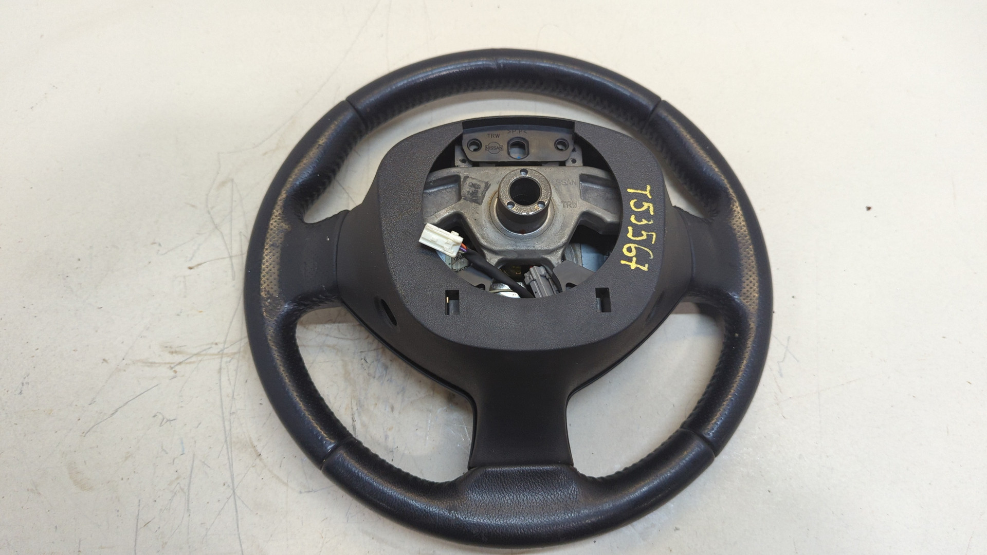 Рулевое колесо (руль)