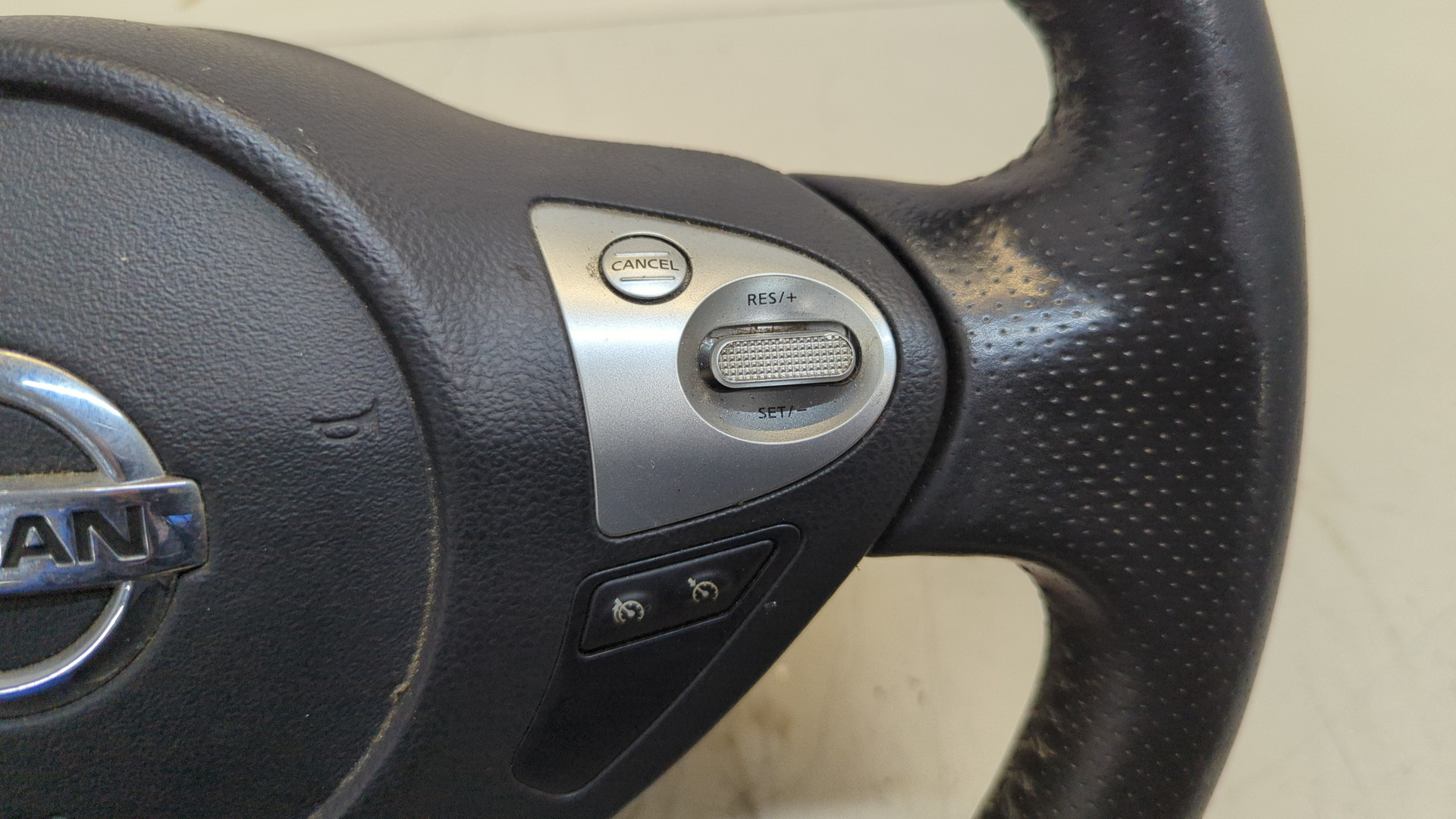 Рулевое колесо (руль)