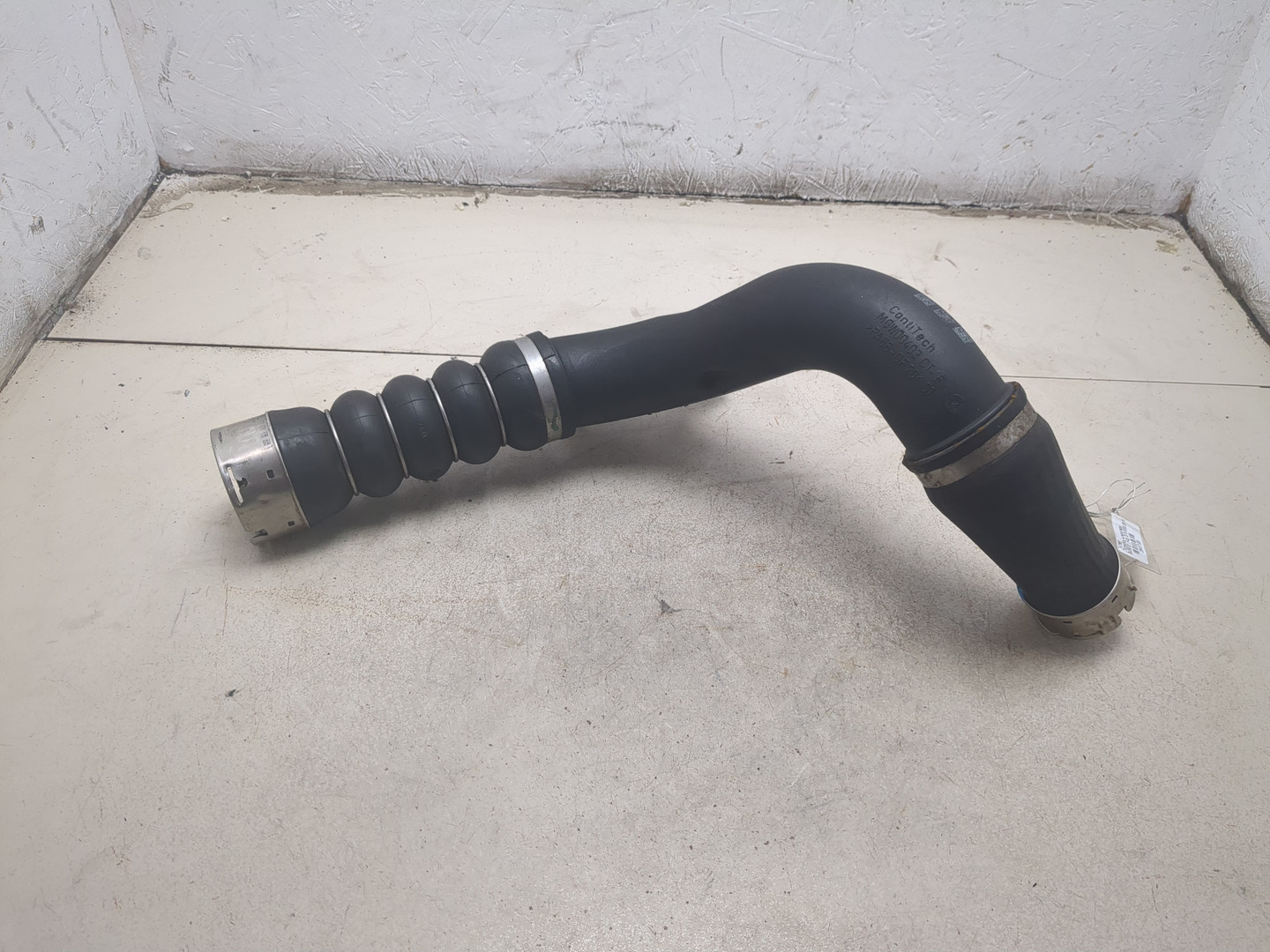 Патрубок интеркулера