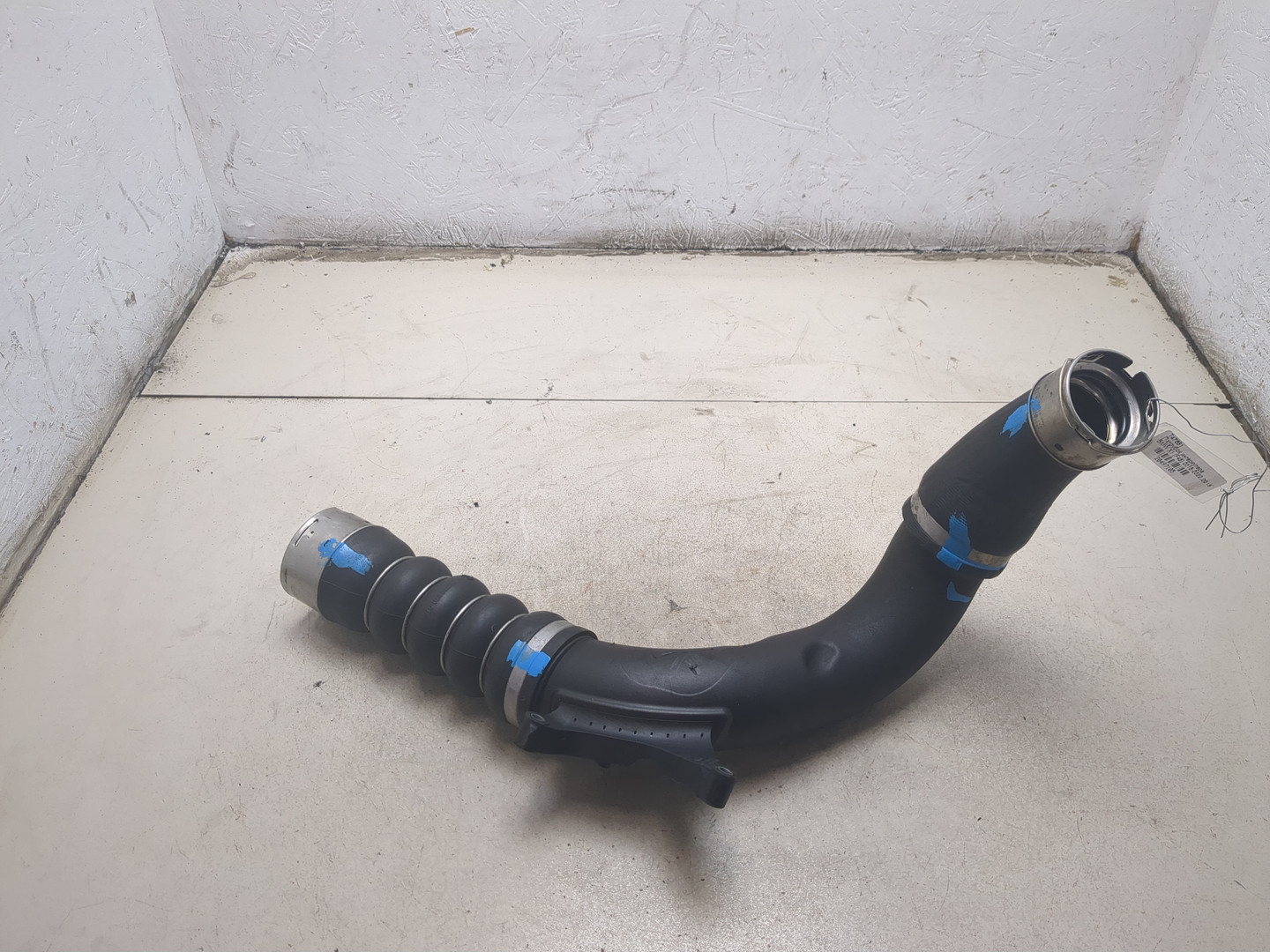 Патрубок интеркулера