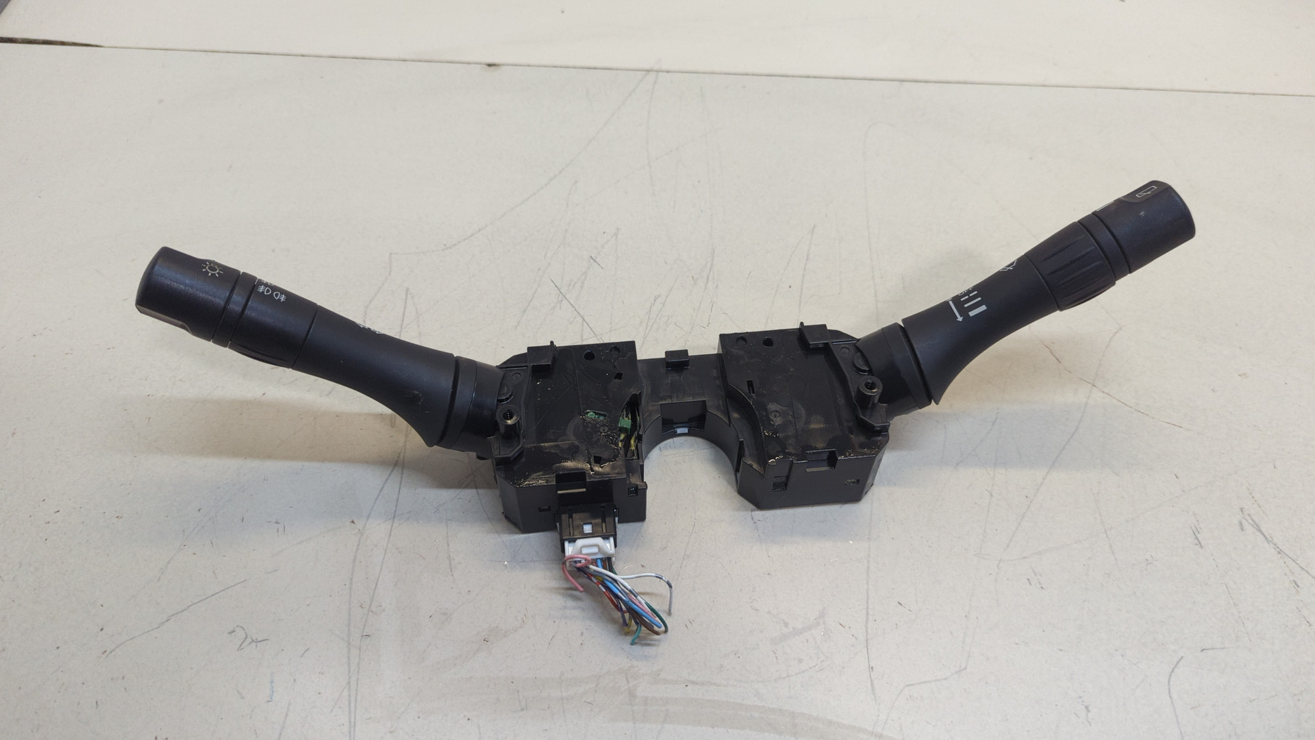 Переключатель подрулевой