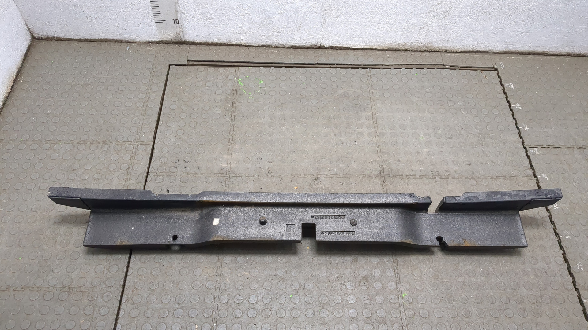 Наполнитель заднего бампера