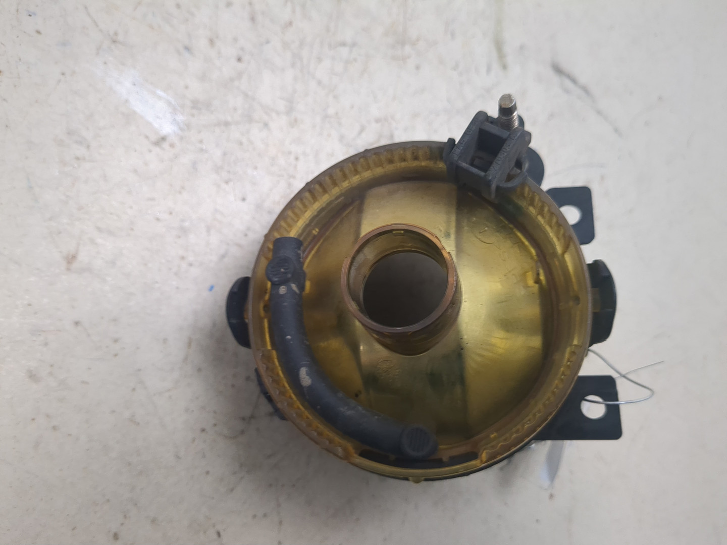 Фара противотуманная правая