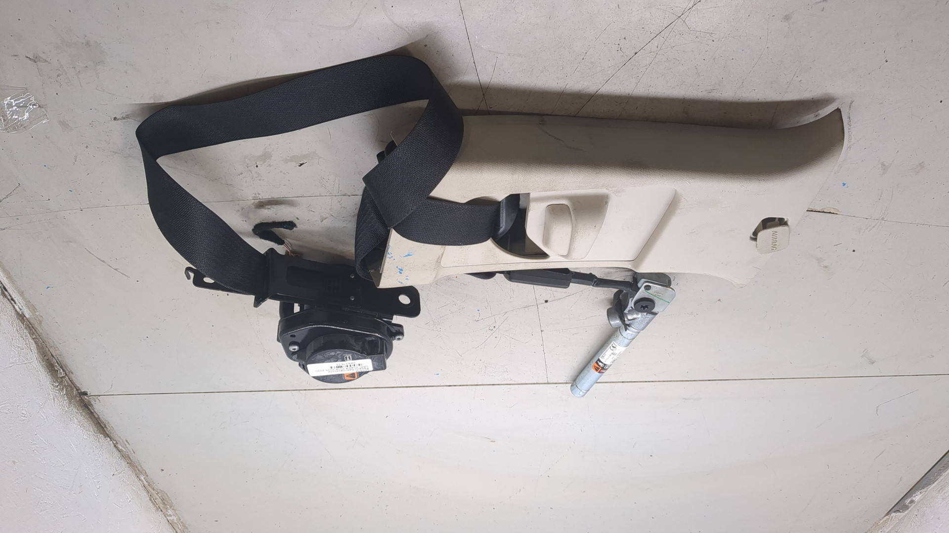 Ремень безопасности