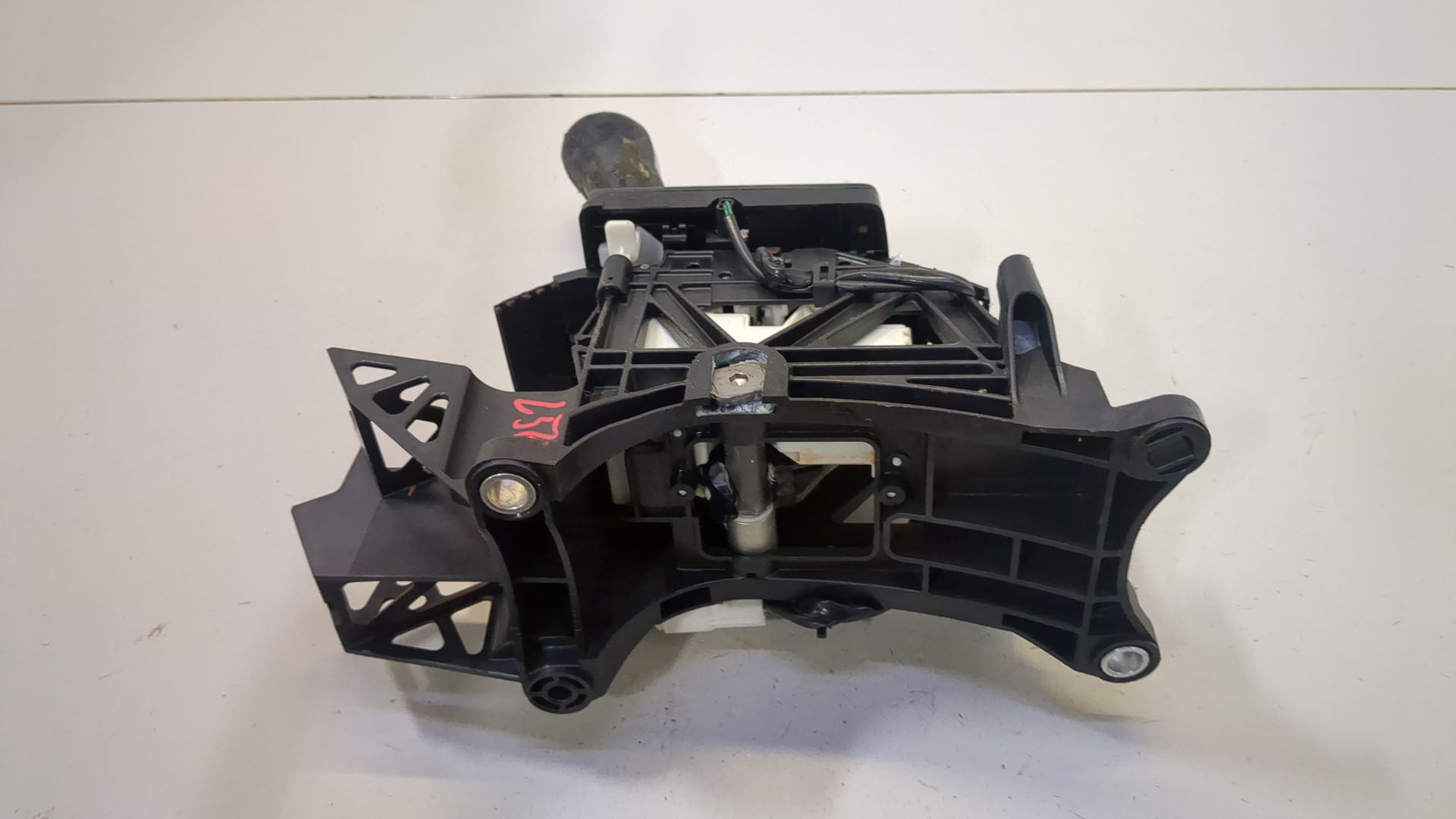 Кулиса МКПП / АКПП