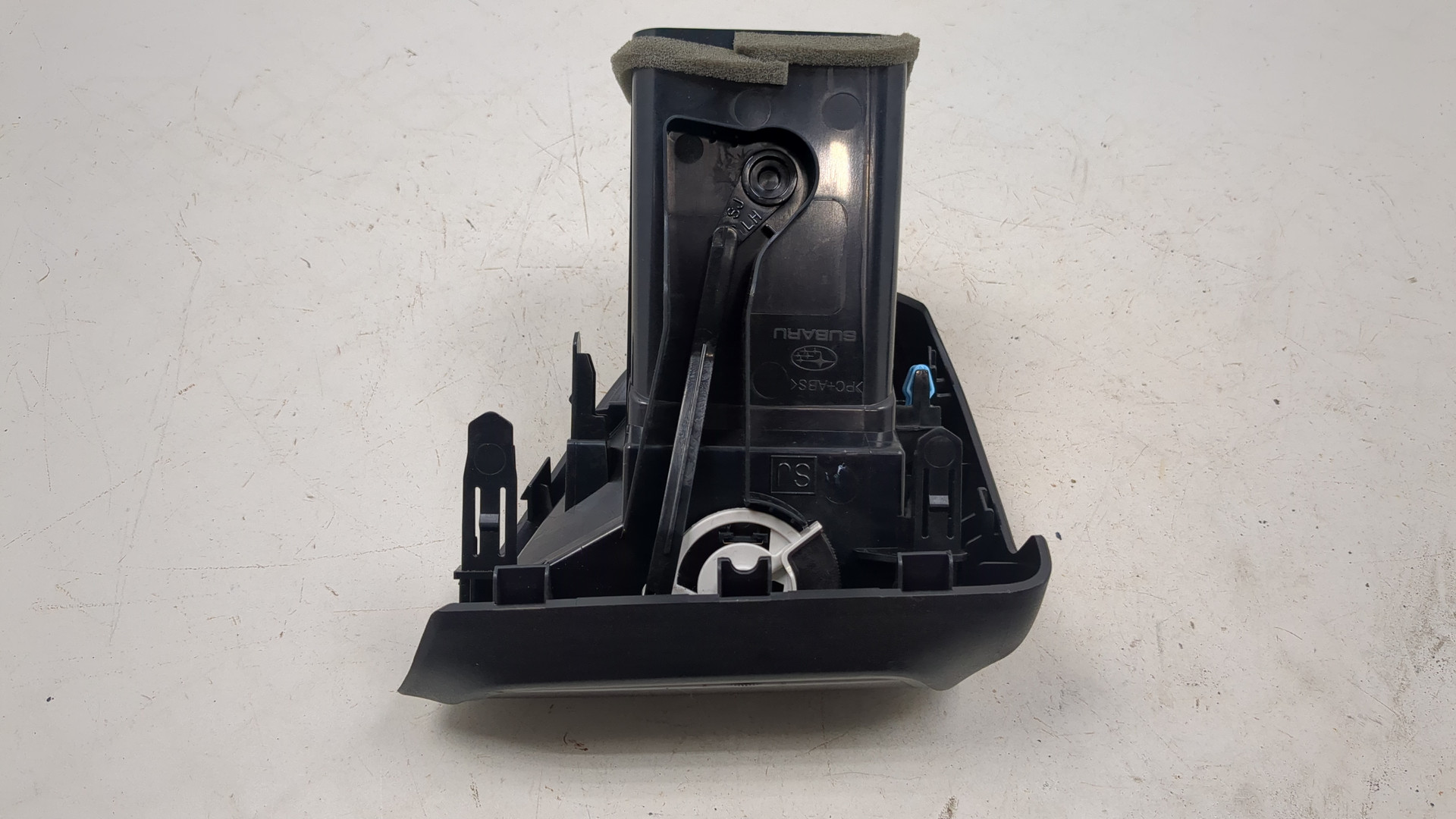 Дефлектор воздушный