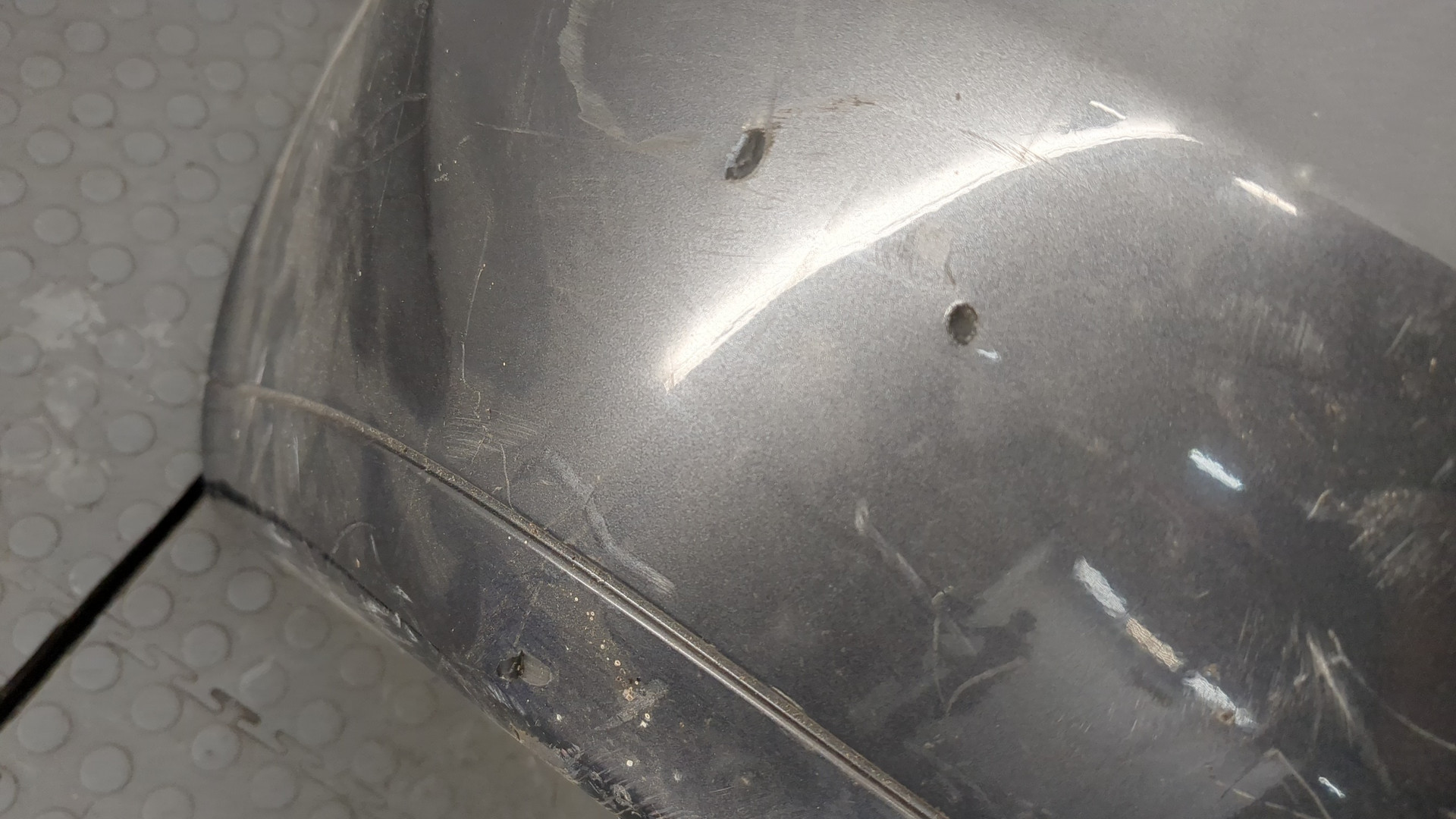 Бампер задний