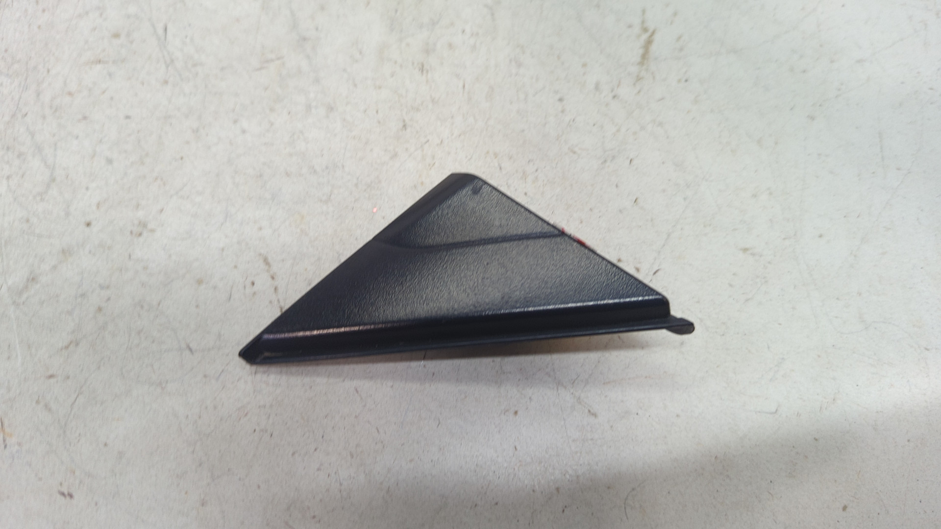 Накладка (кузов наружные)