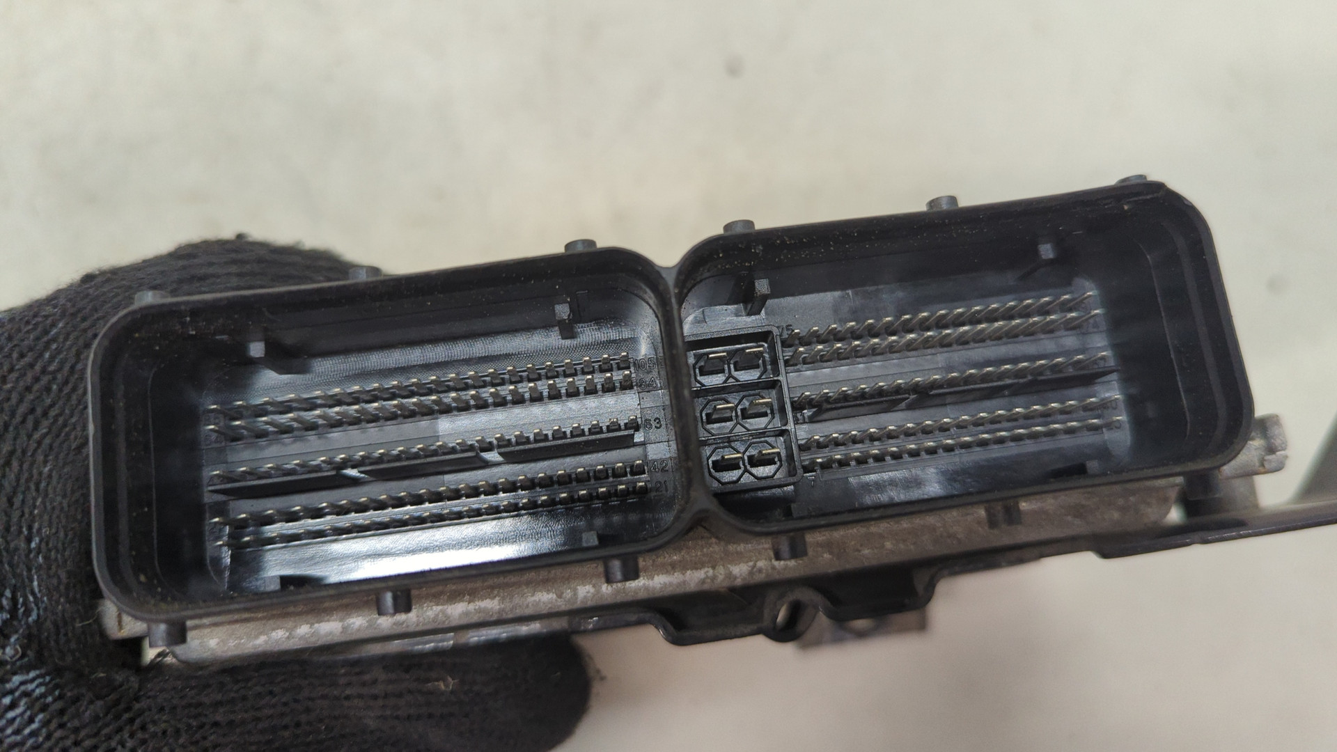 Блок управления двигателем