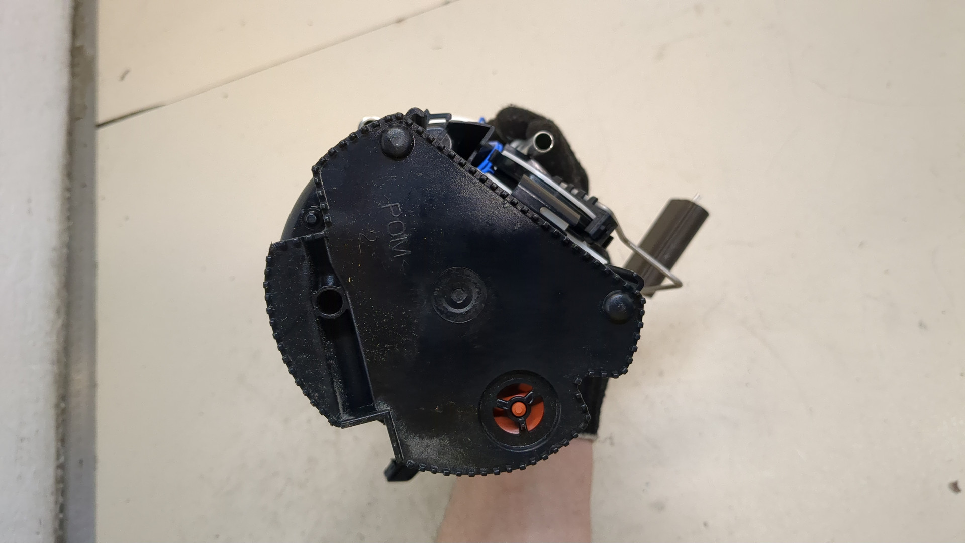 Насос топливный электрический