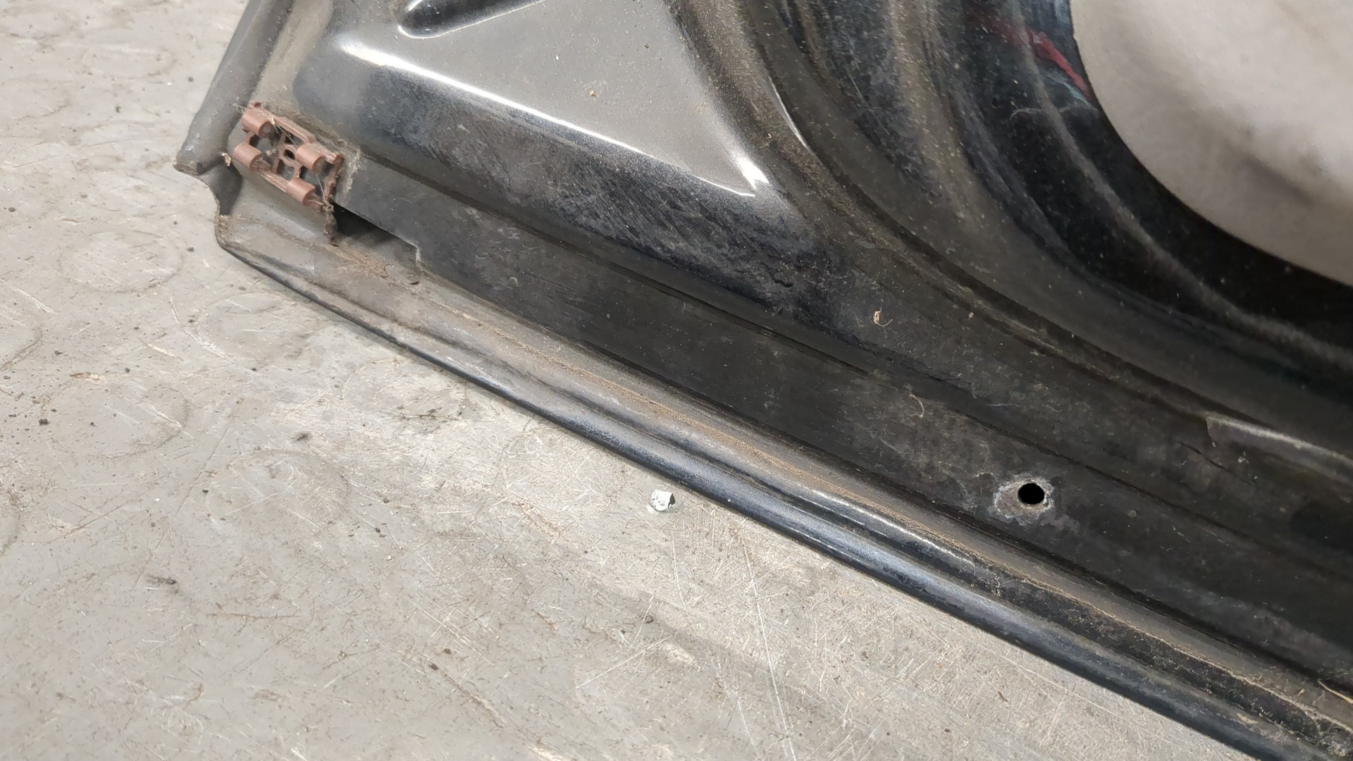 Дверь передняя правая