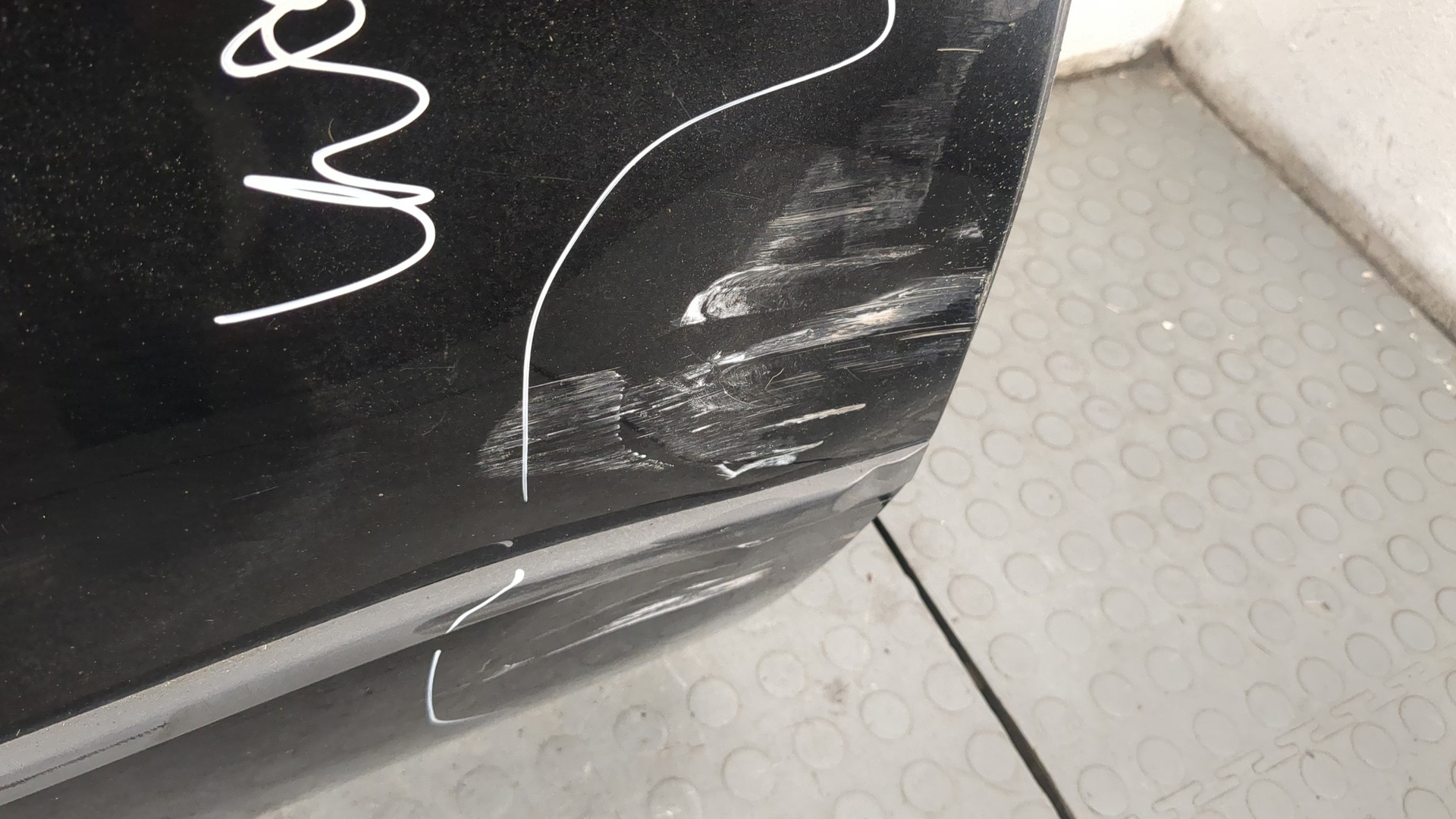 Дверь передняя правая