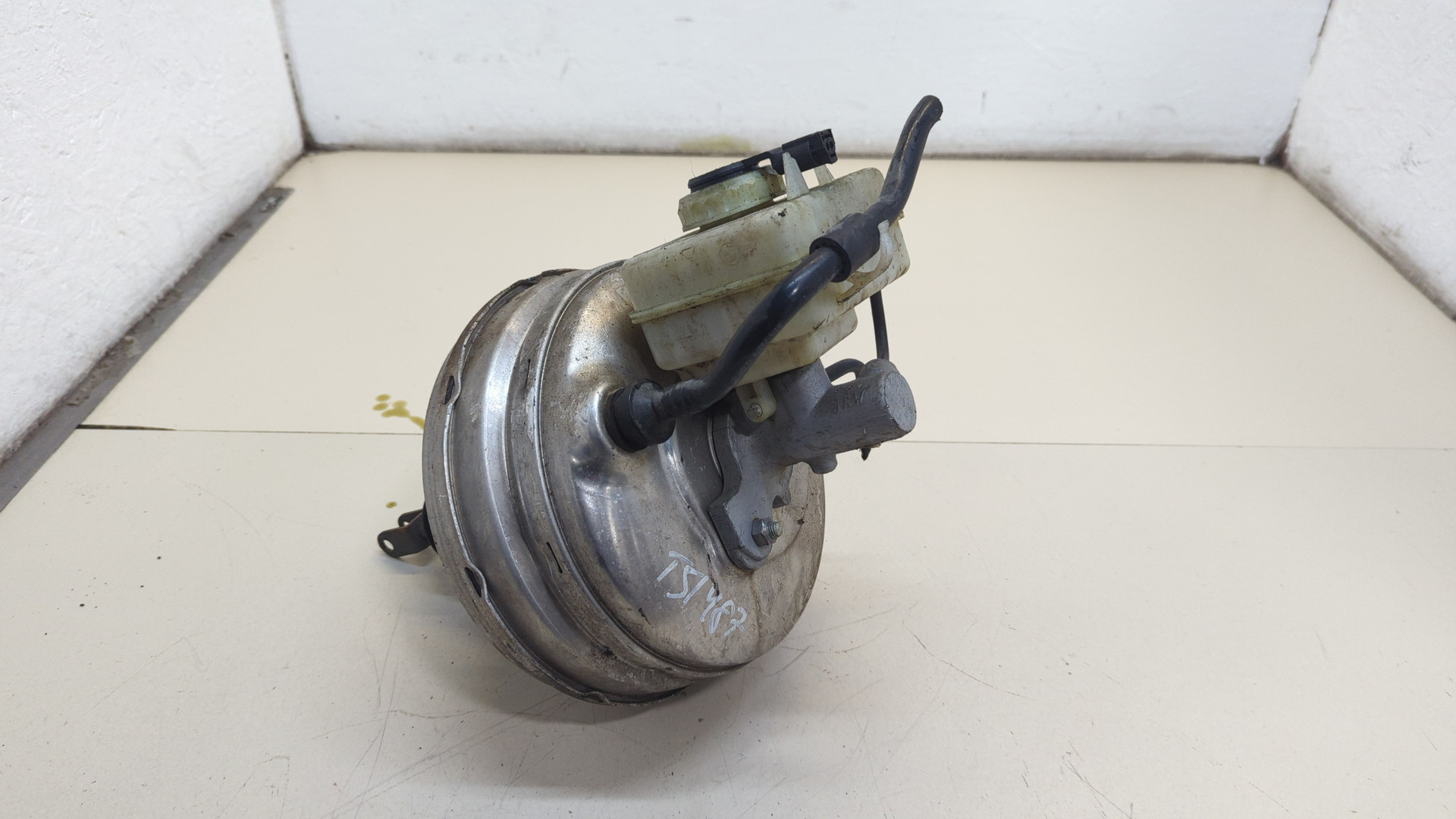 Цилиндр тормозной главный