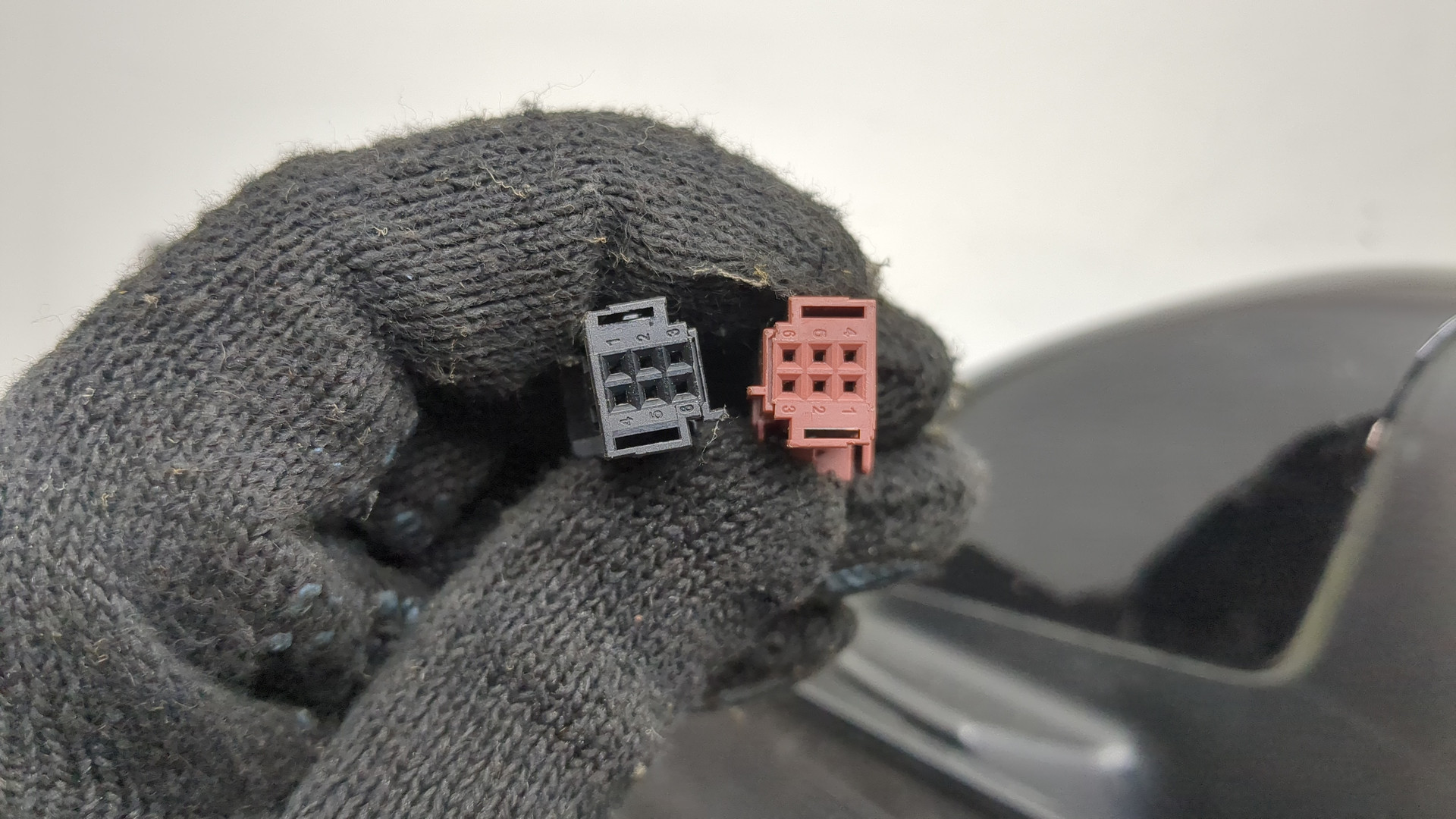 Зеркало правое электрическое