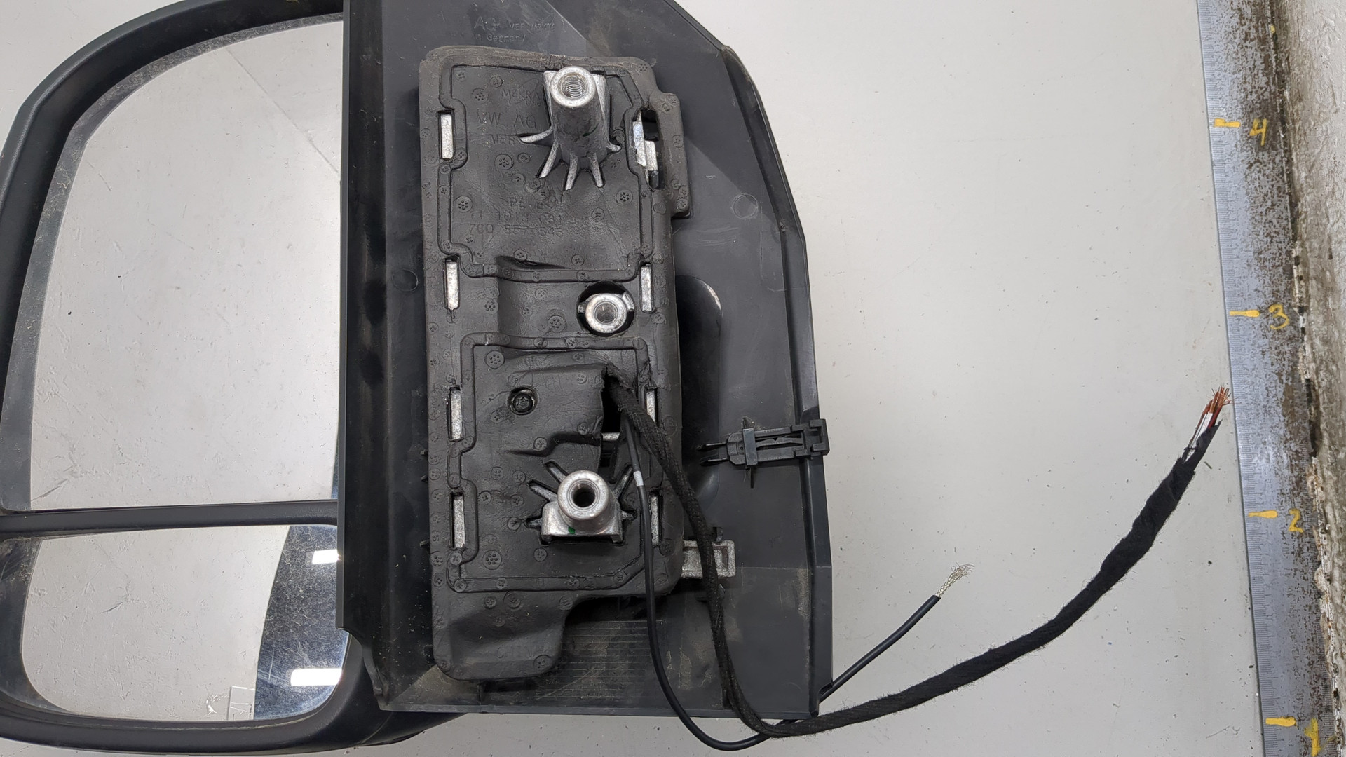 Зеркало левое электрическое