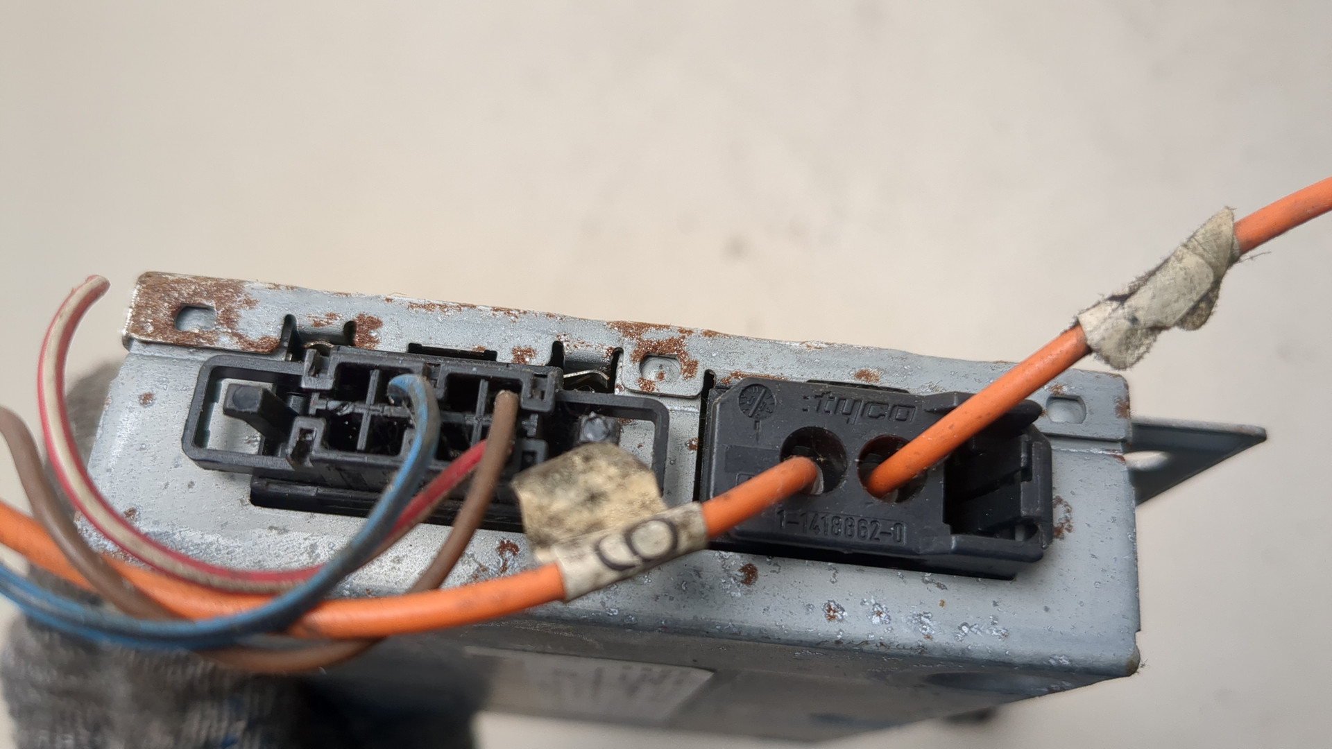 Блок электронный