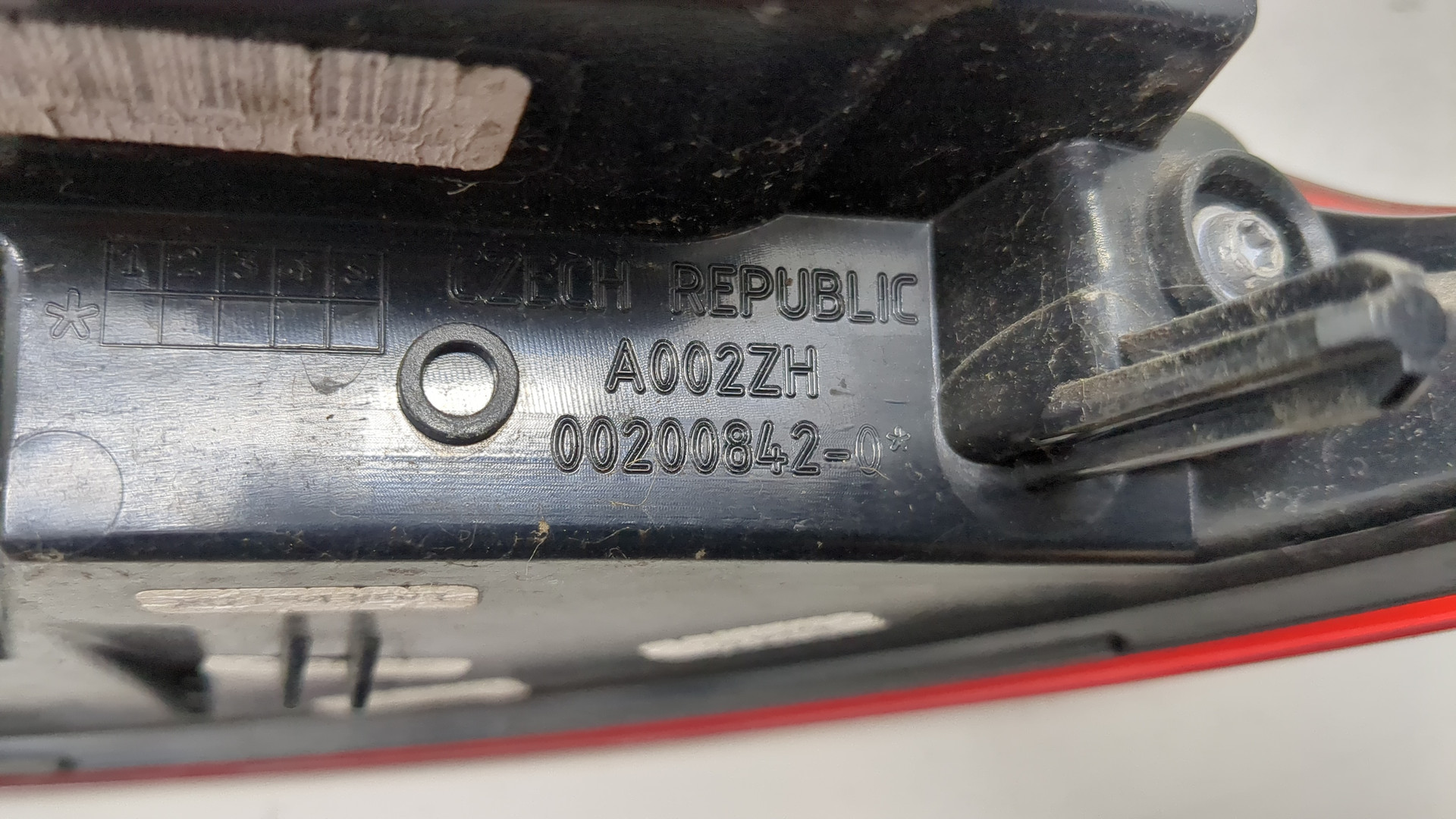 Фонарь задний левый