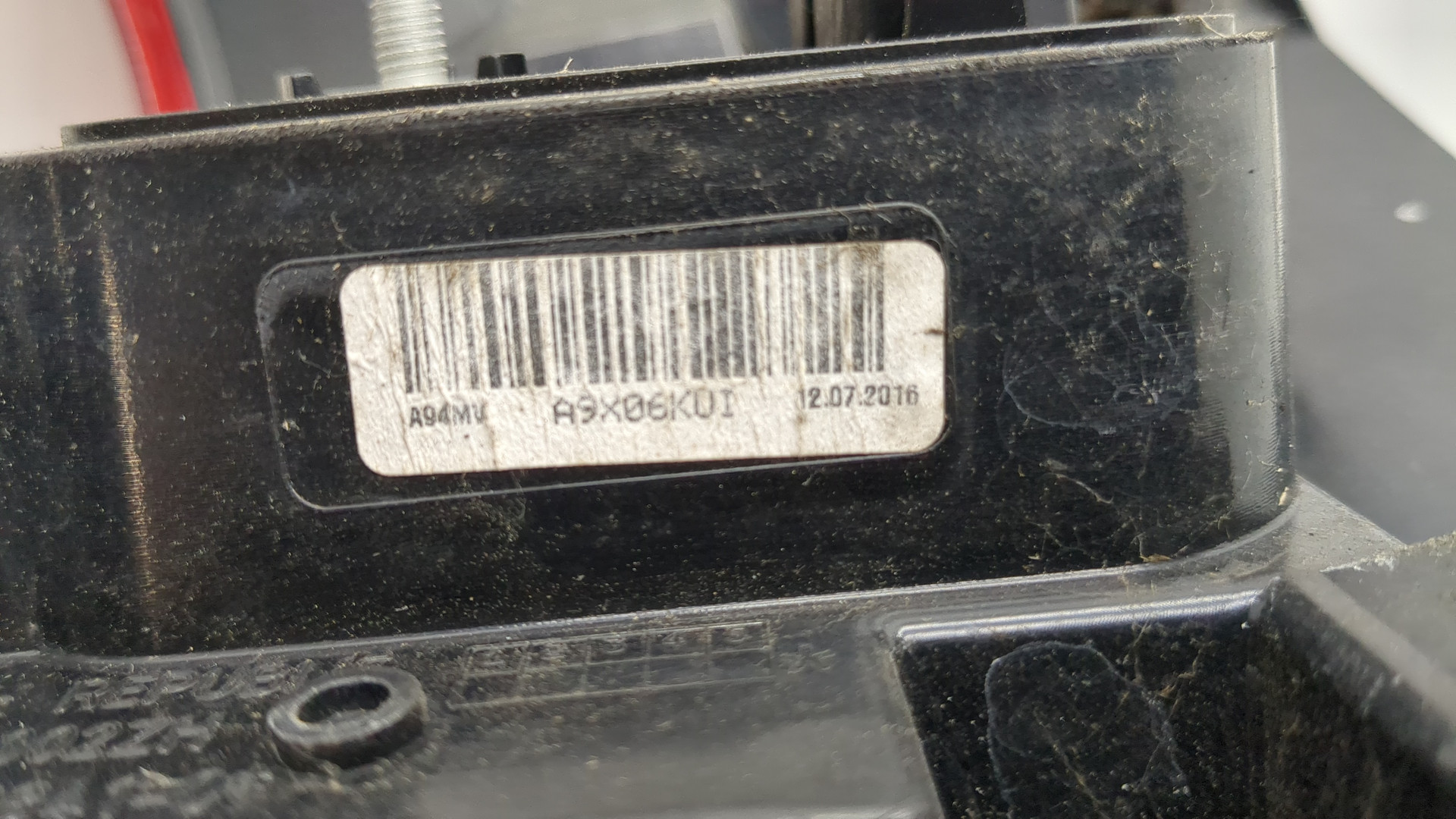 Фонарь задний правый