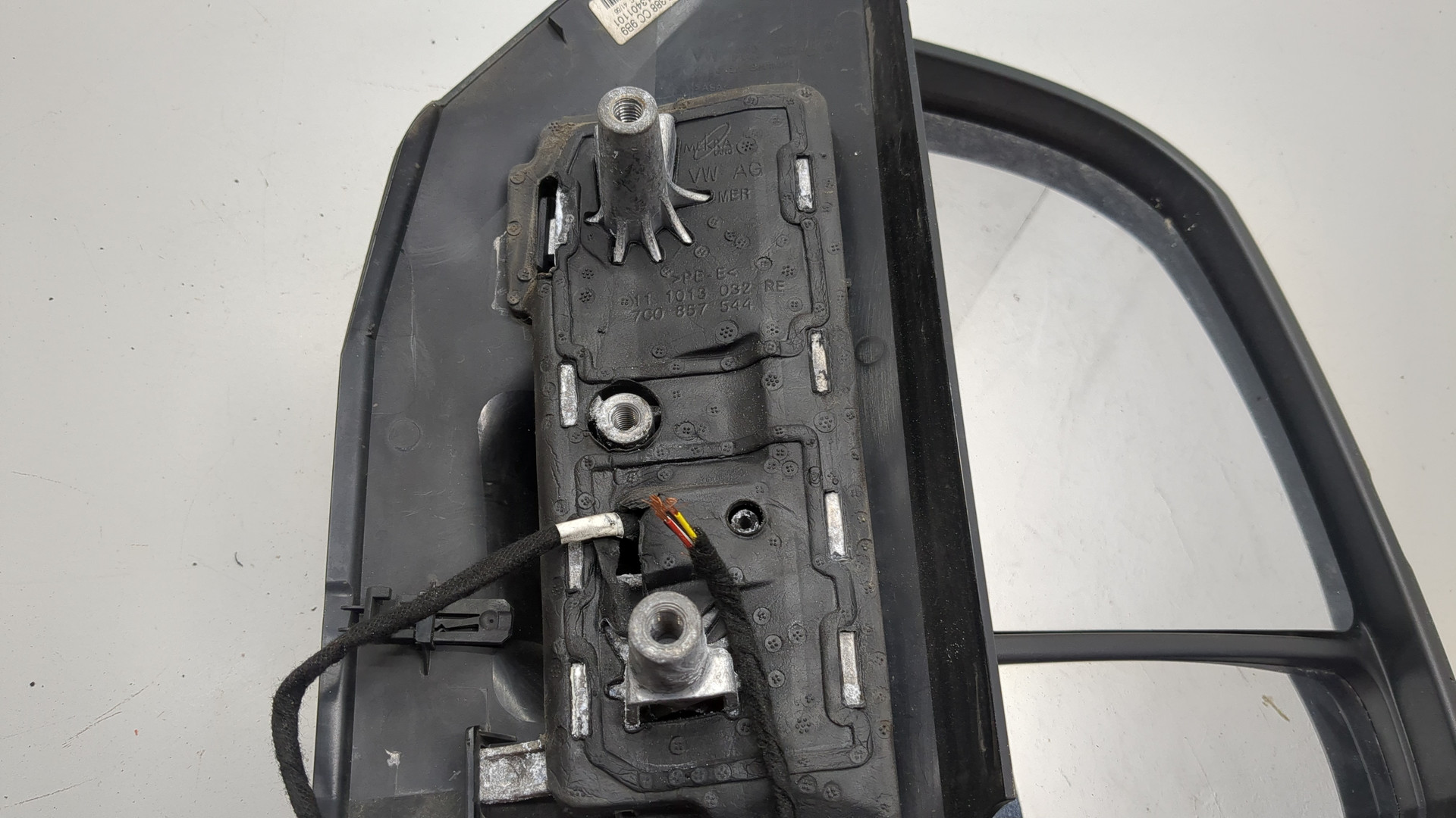 Зеркало правое электрическое